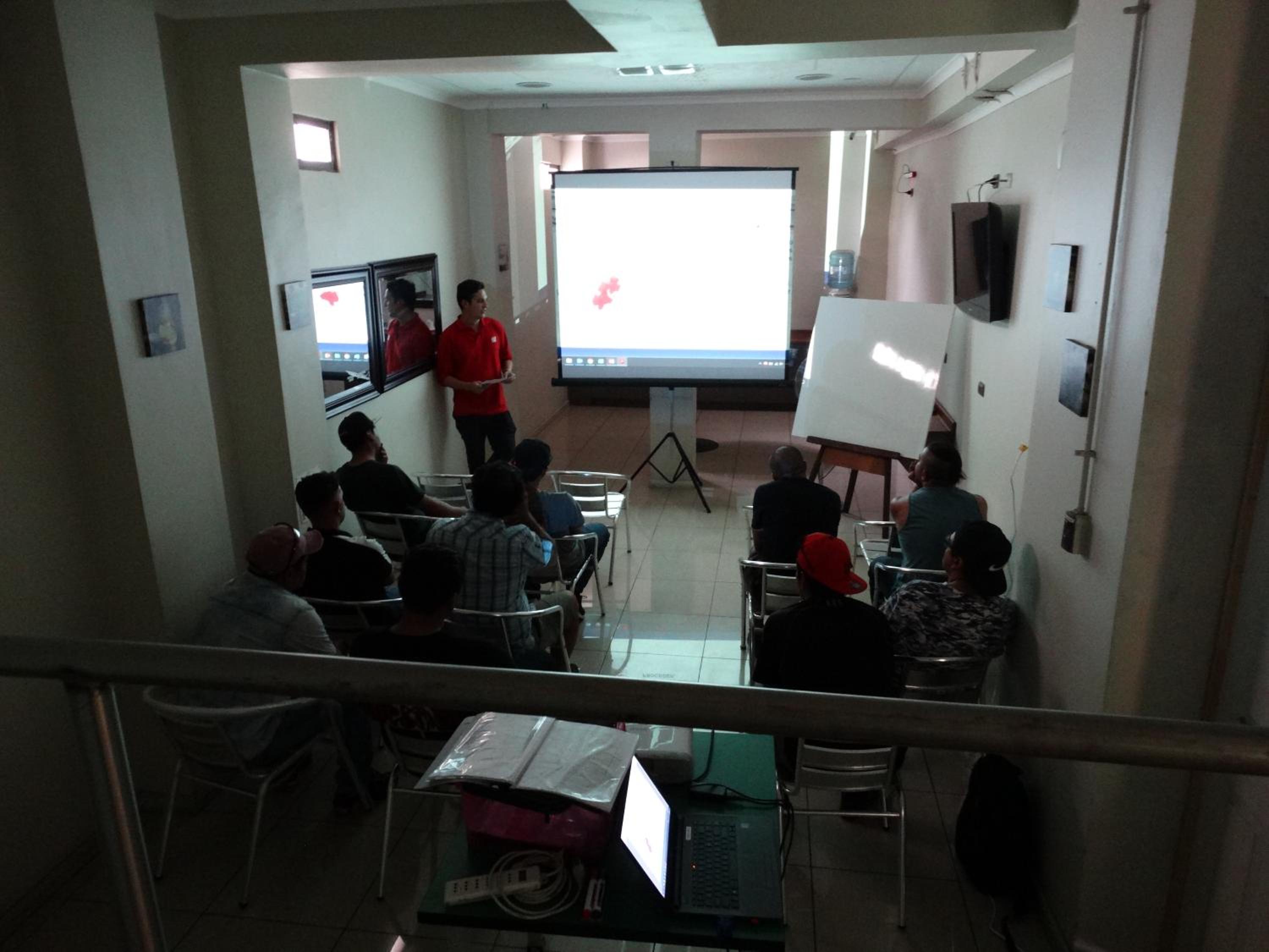Photo 10