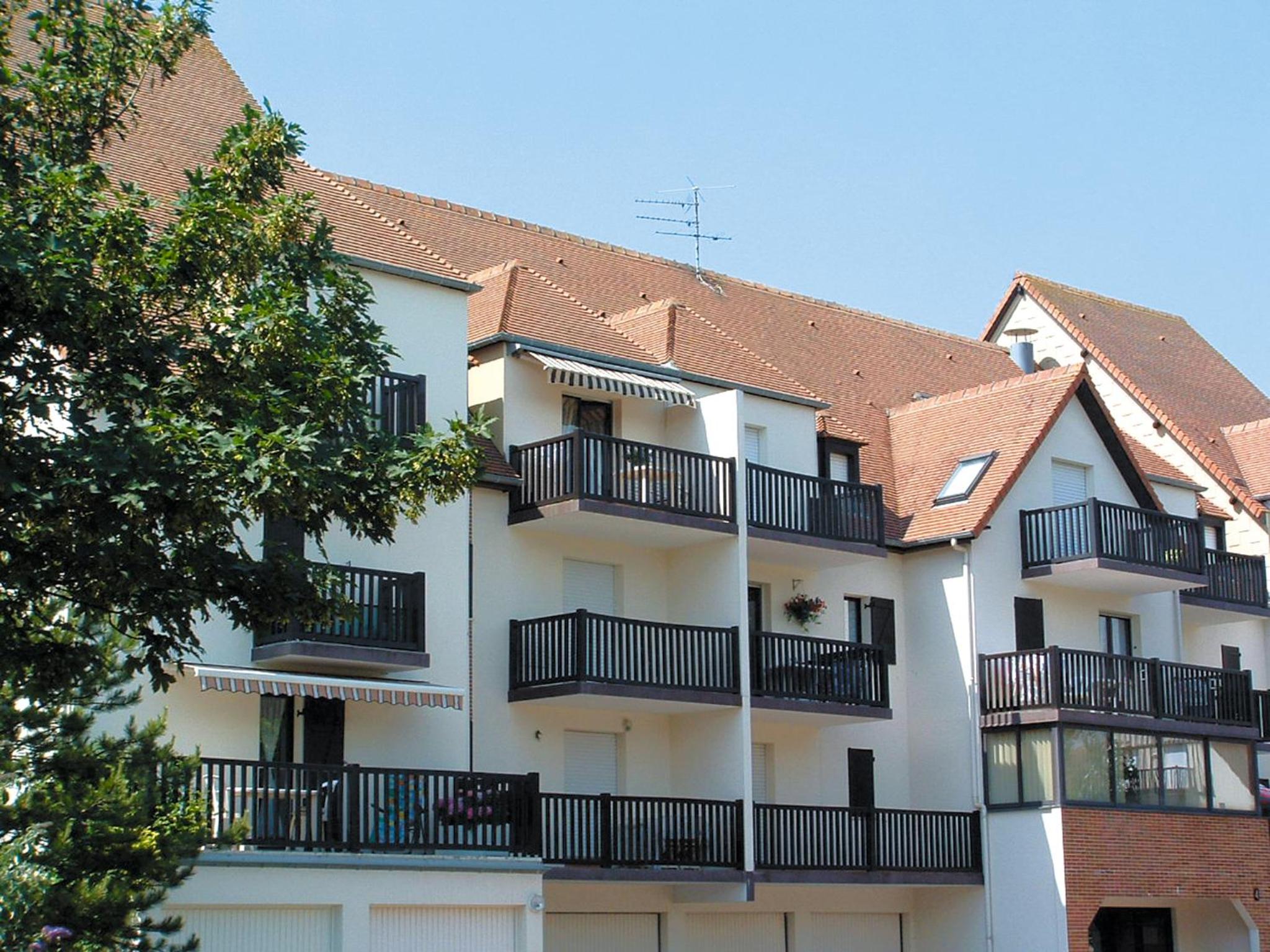 Cabourg Vacations - Lagrange Vacances Les Residences - Property Image 7