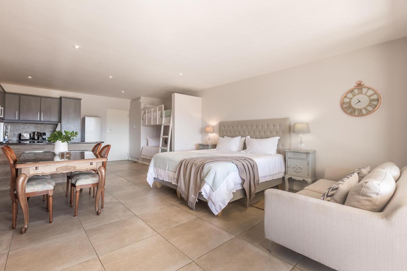 Sunrise Bay Self Catering