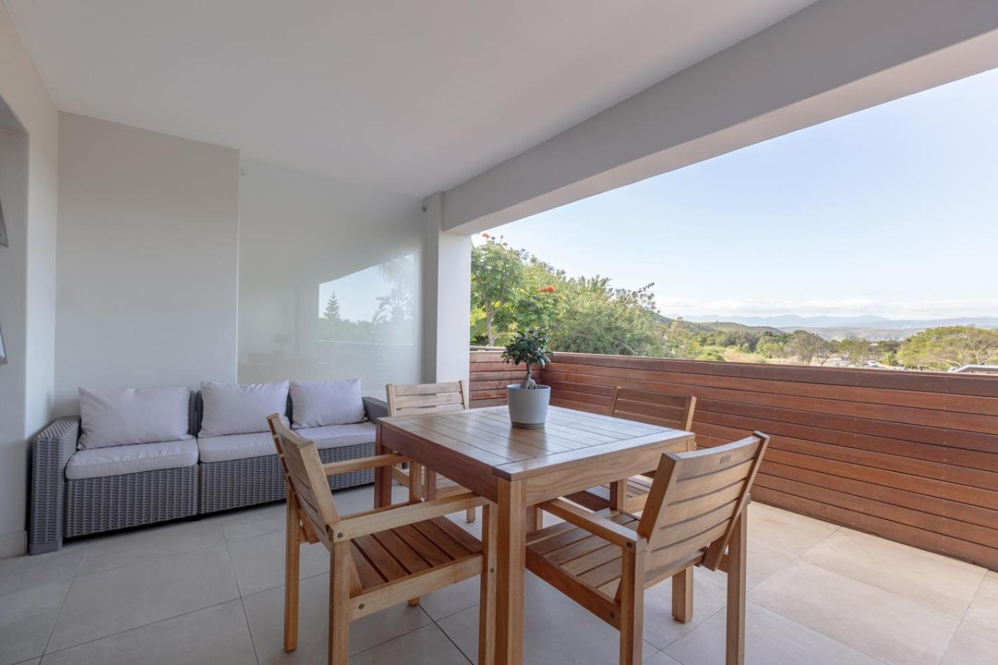 Sunrise Bay Self Catering