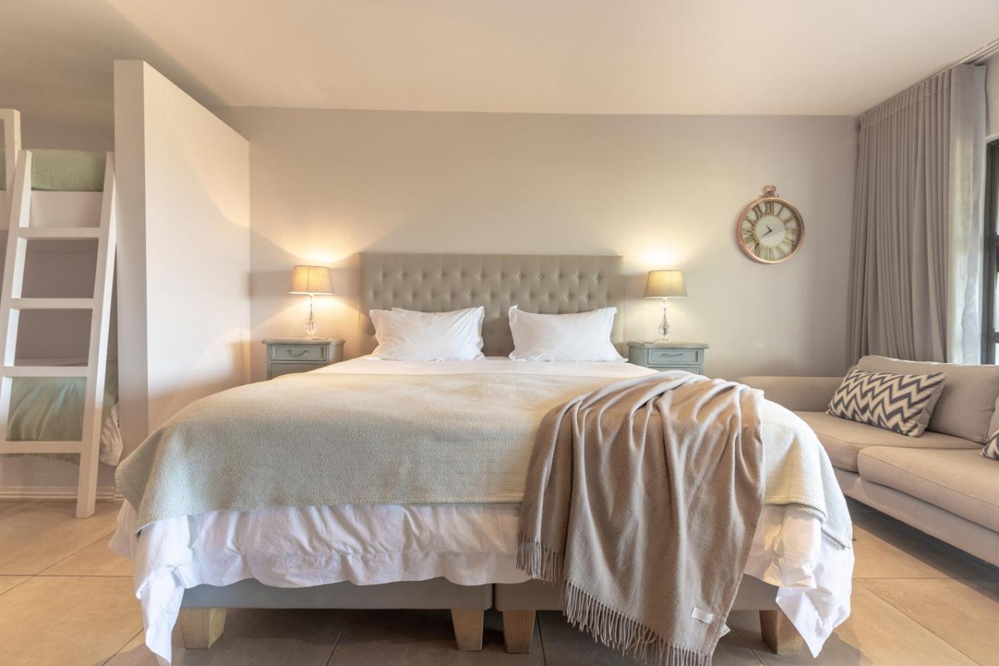 Sunrise Bay Self Catering