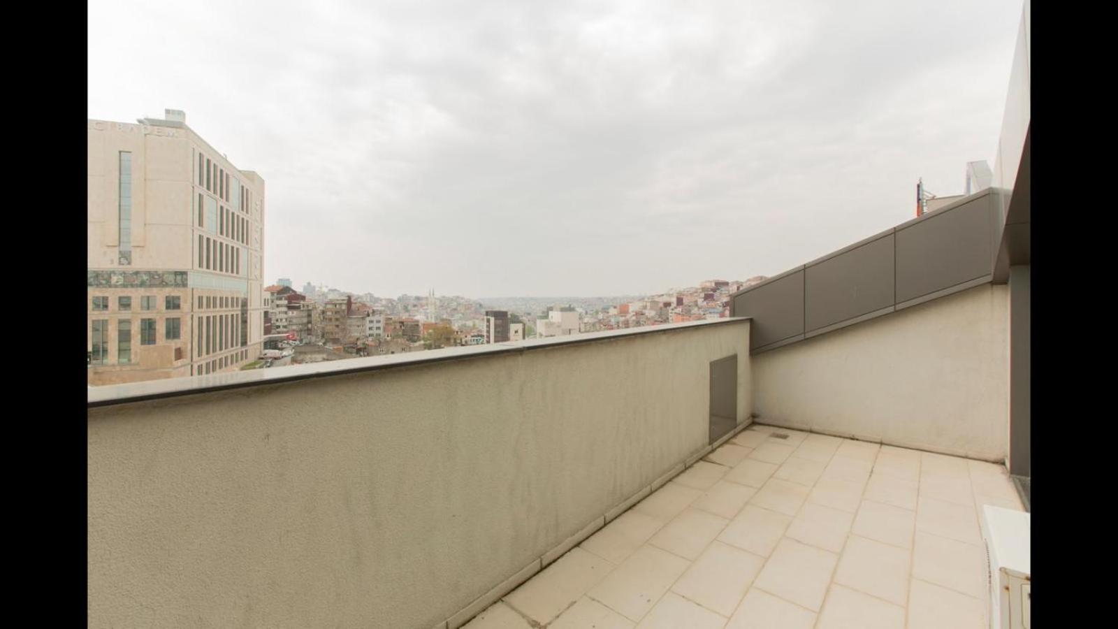 CTS Elysium Residence Duplex Apt. 85
