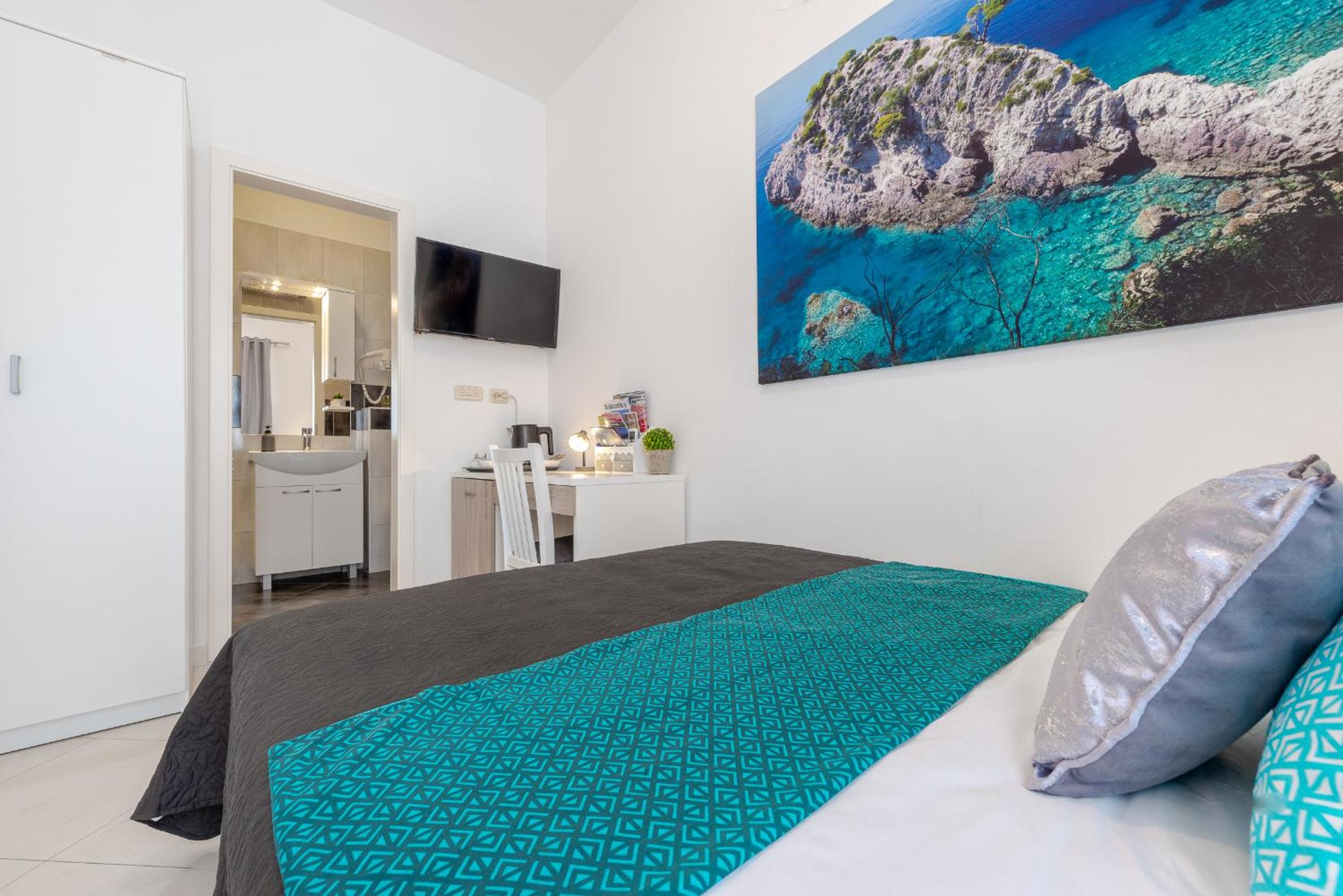 Studio Apartment & Room TEN - Free parking