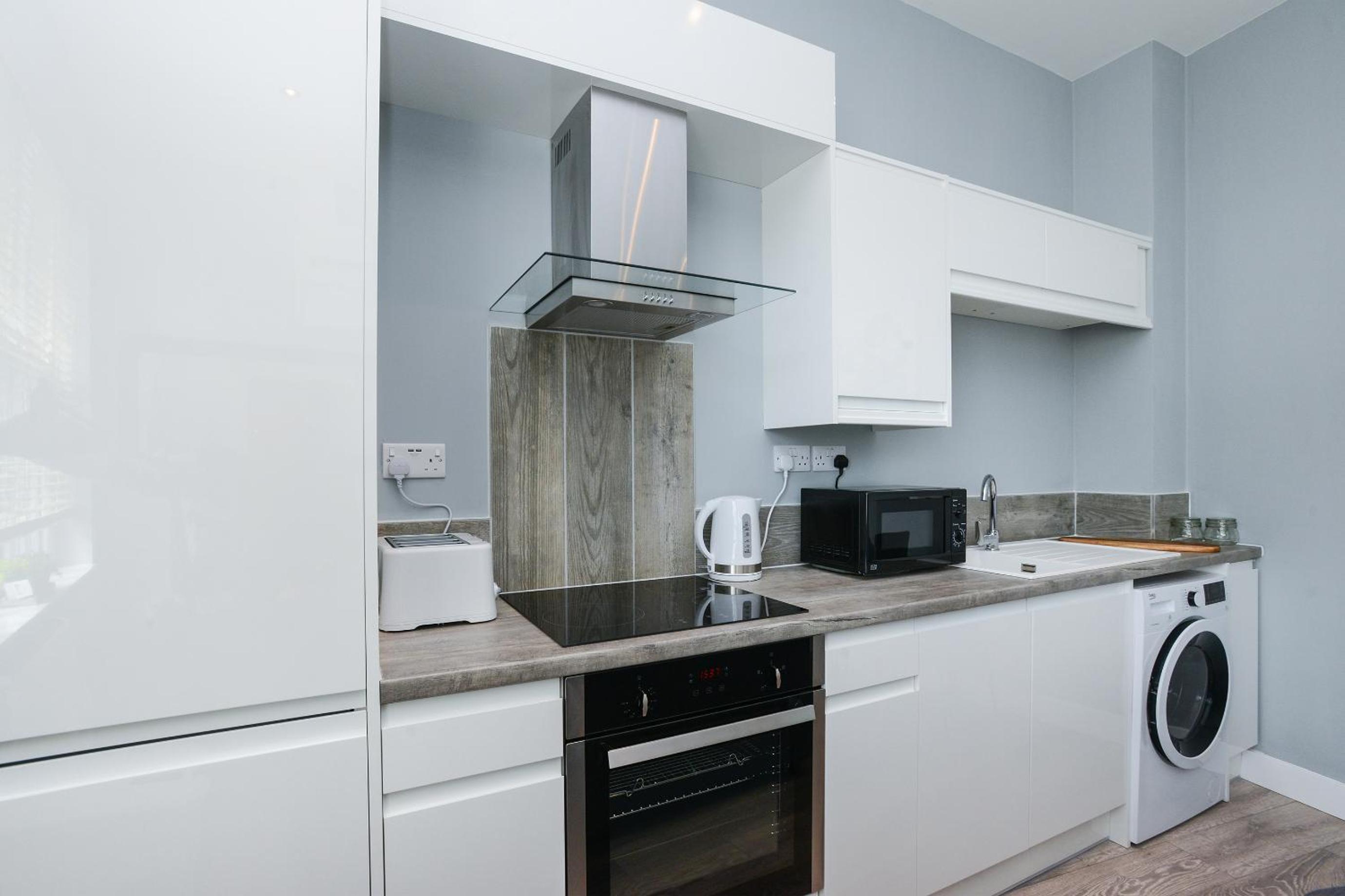 Arena Apartments - Stylish and Homely Apartments by the Ice Arena with Parking view 3