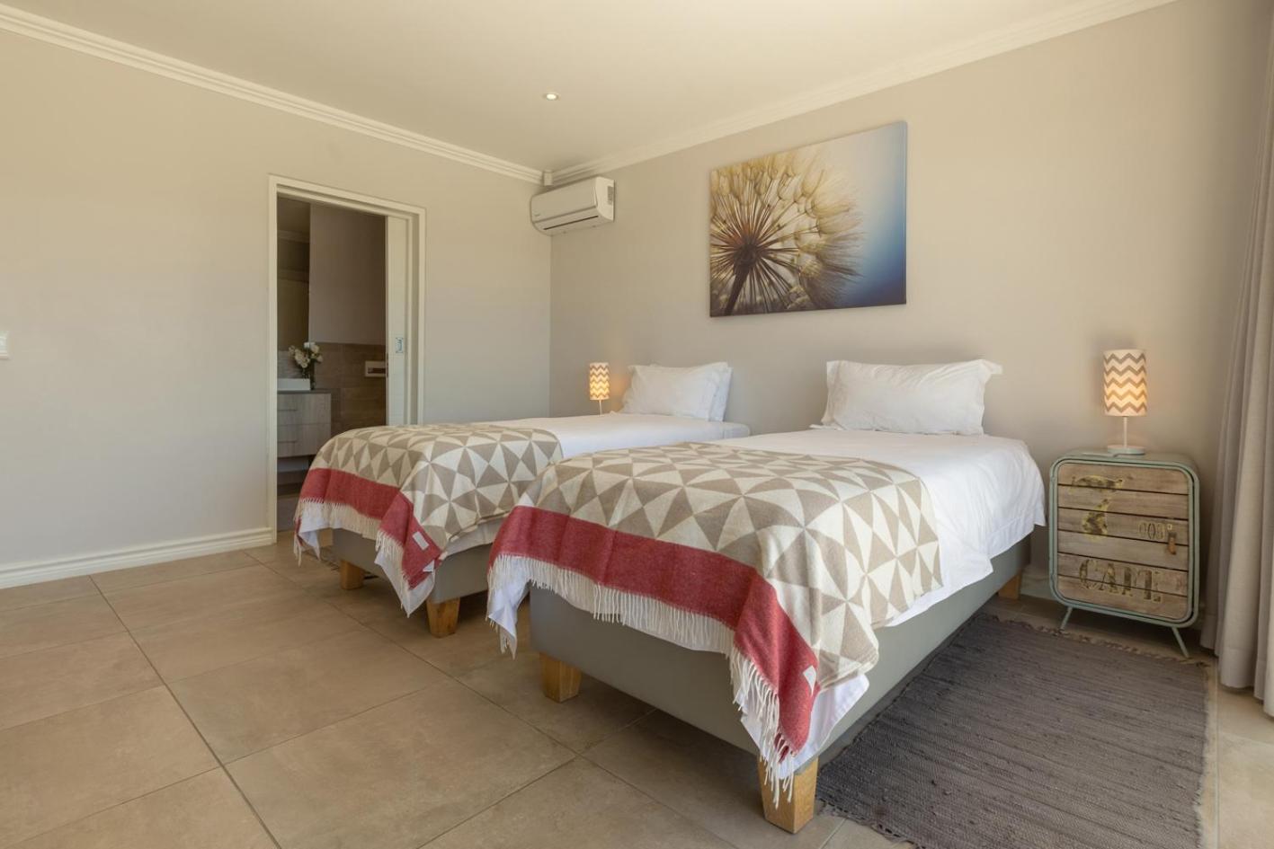 Sunrise Bay Self Catering