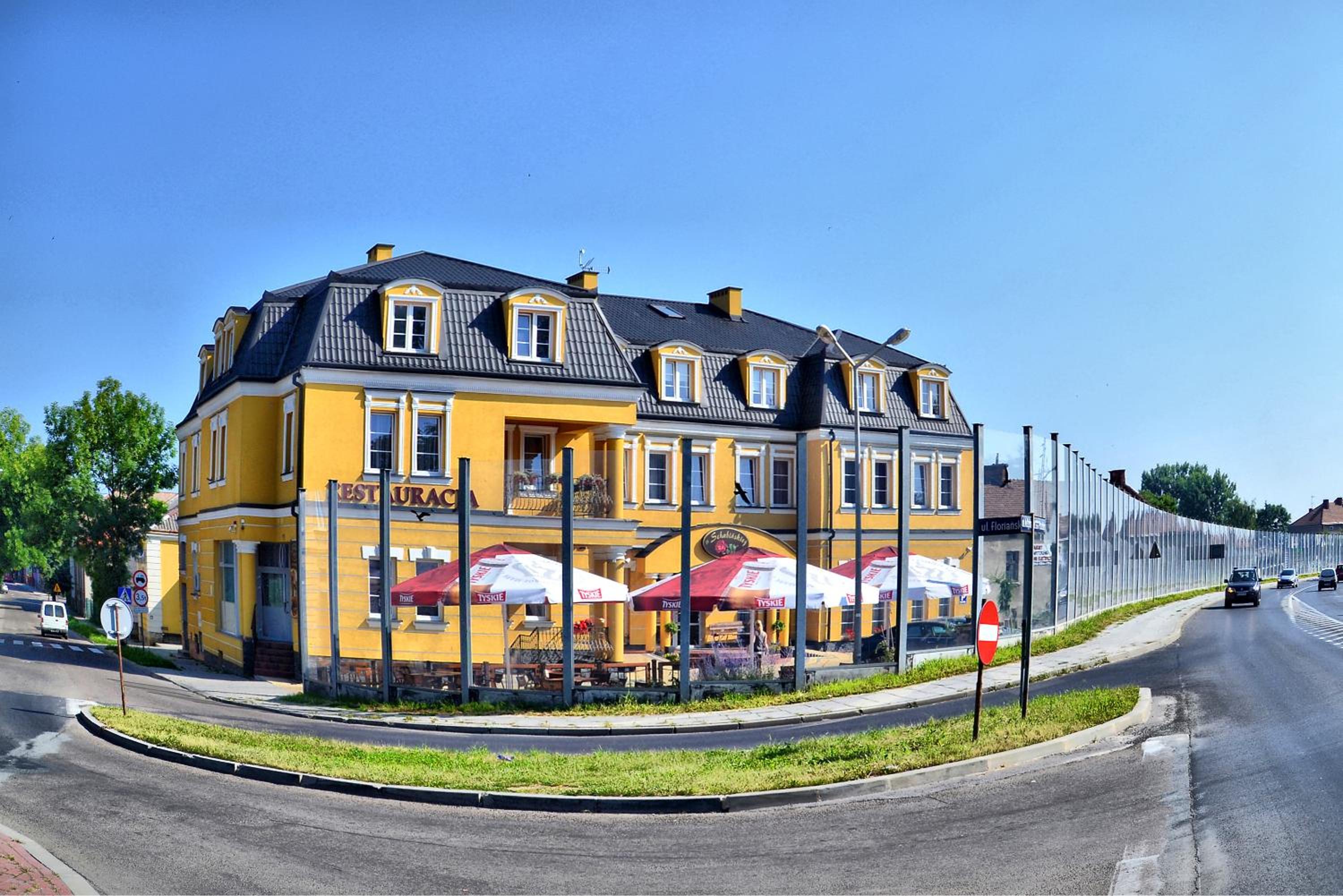 Photo 8