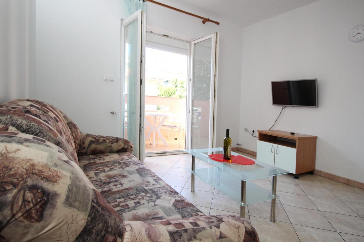 Apartments Lucijana view 4
