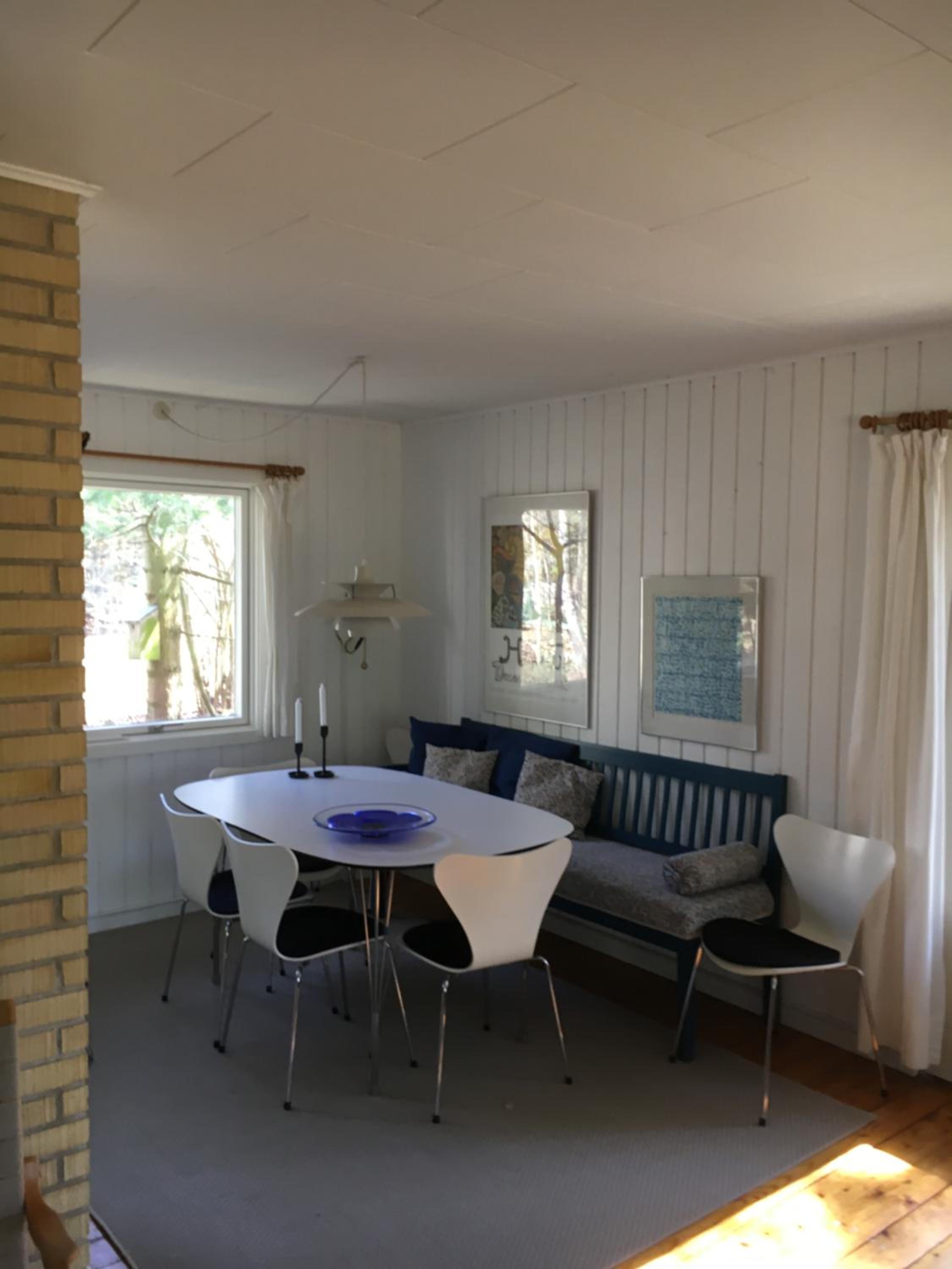 Midtvejshuset