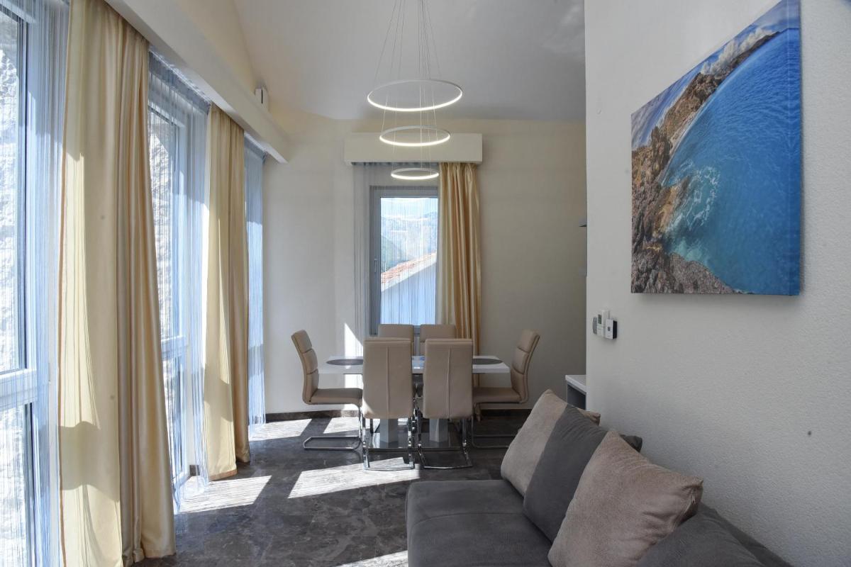 Zeta Residence view 4