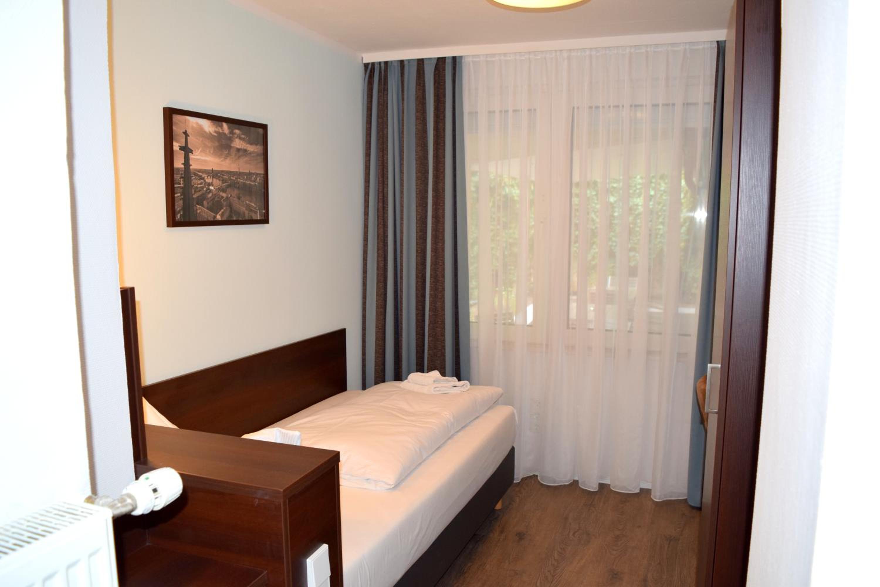 Trip Inn Budget Hotel Messe - Property Image 4