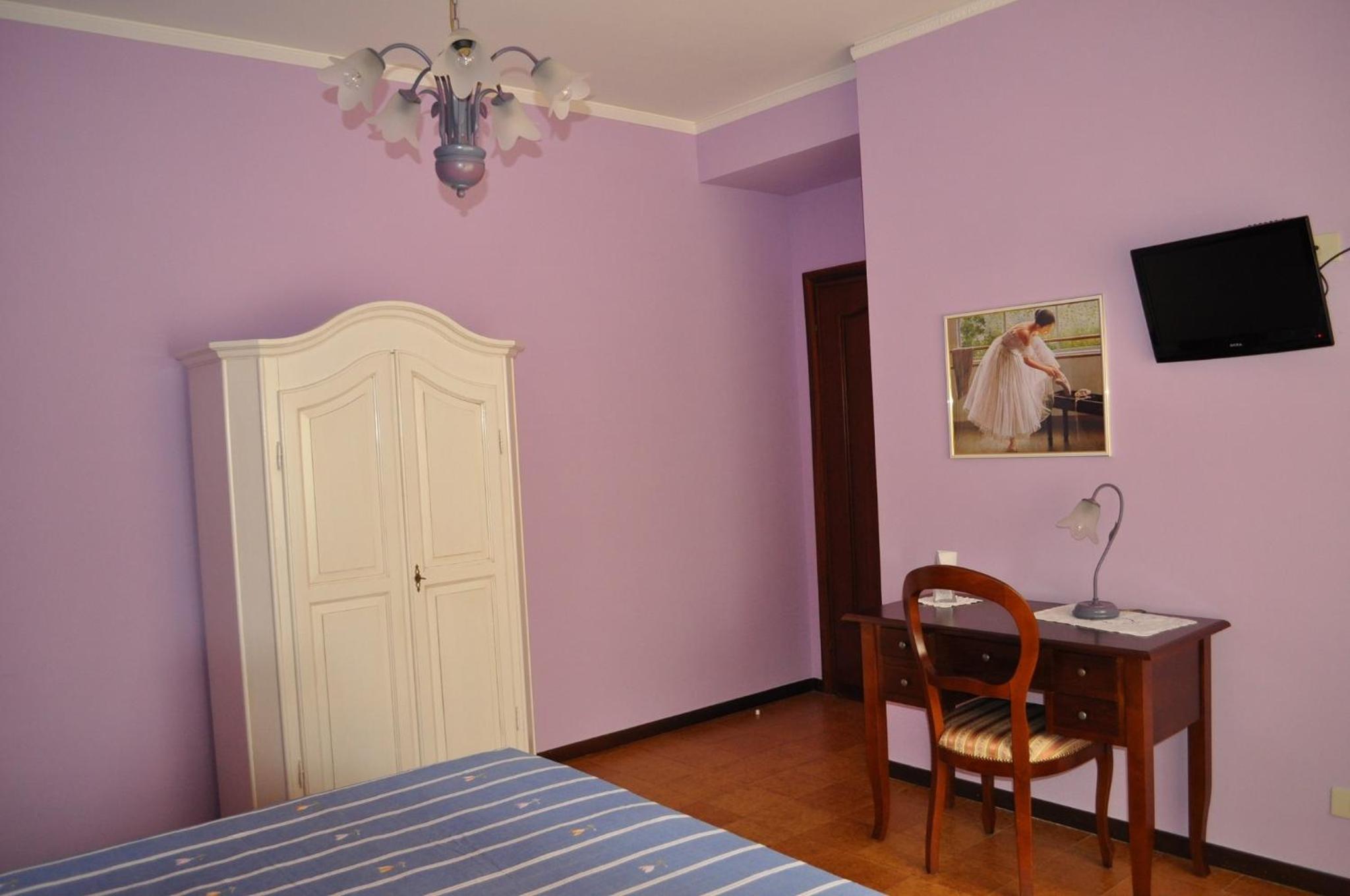 Photo 33