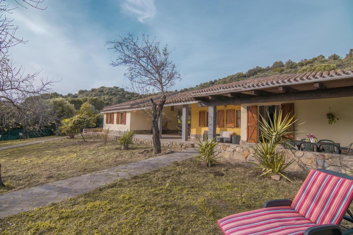Villa Bucaneve ♥ Between Sea and Nature ☼ view 2