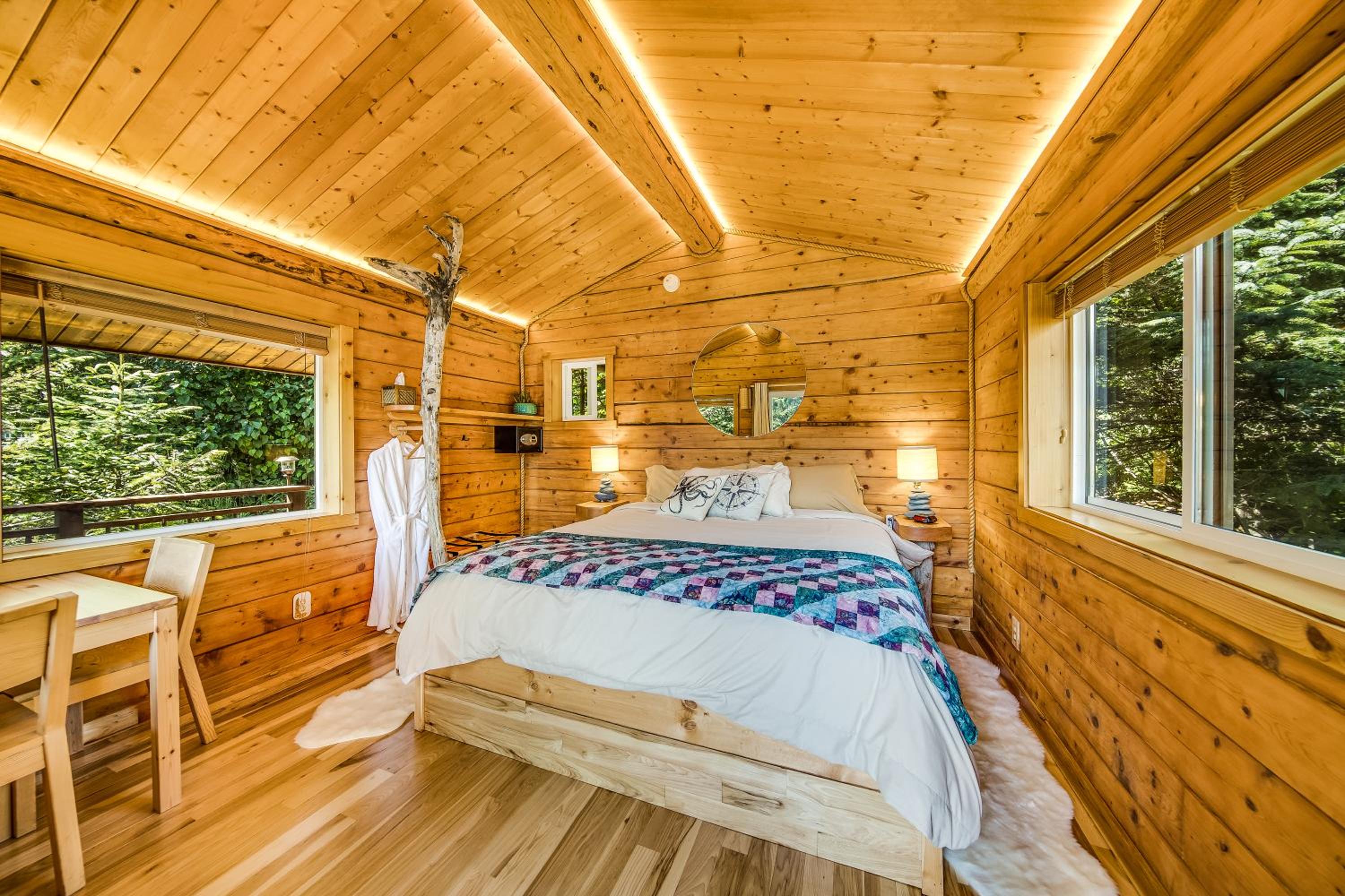 Homer Vacations - Stillpoint Lodge - All-Inclusive - Property Image 5