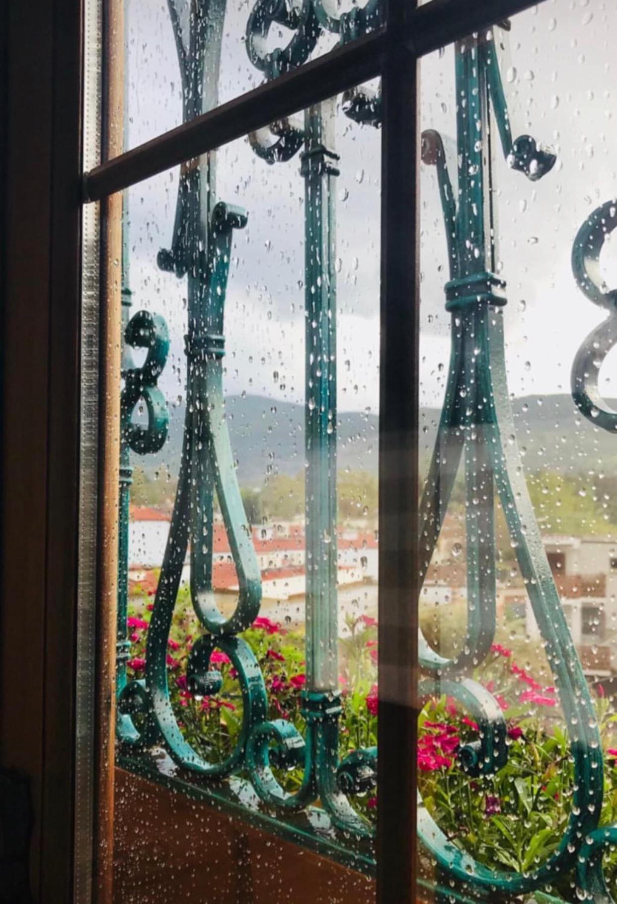 balcony