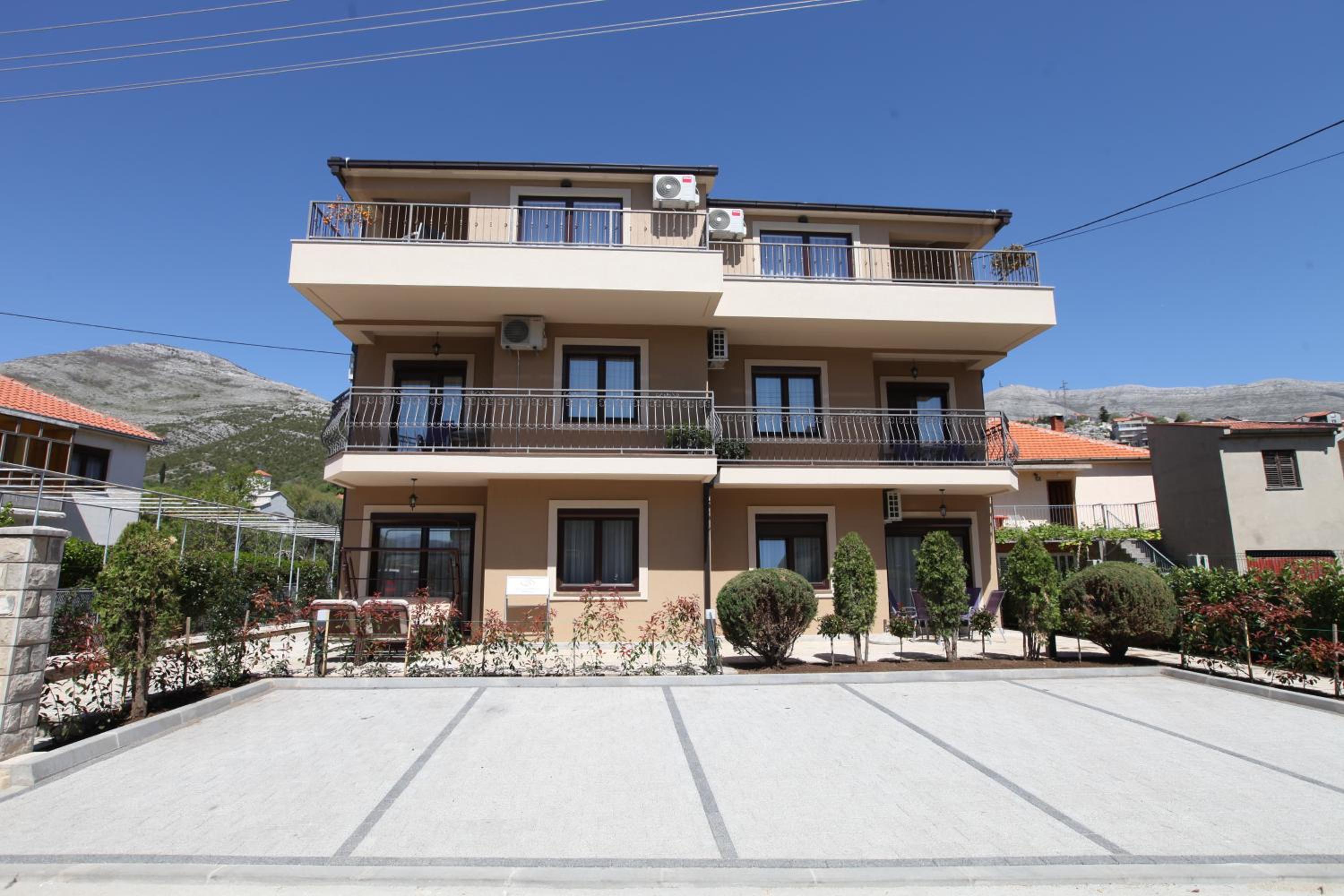 Luxury Apartments Taša