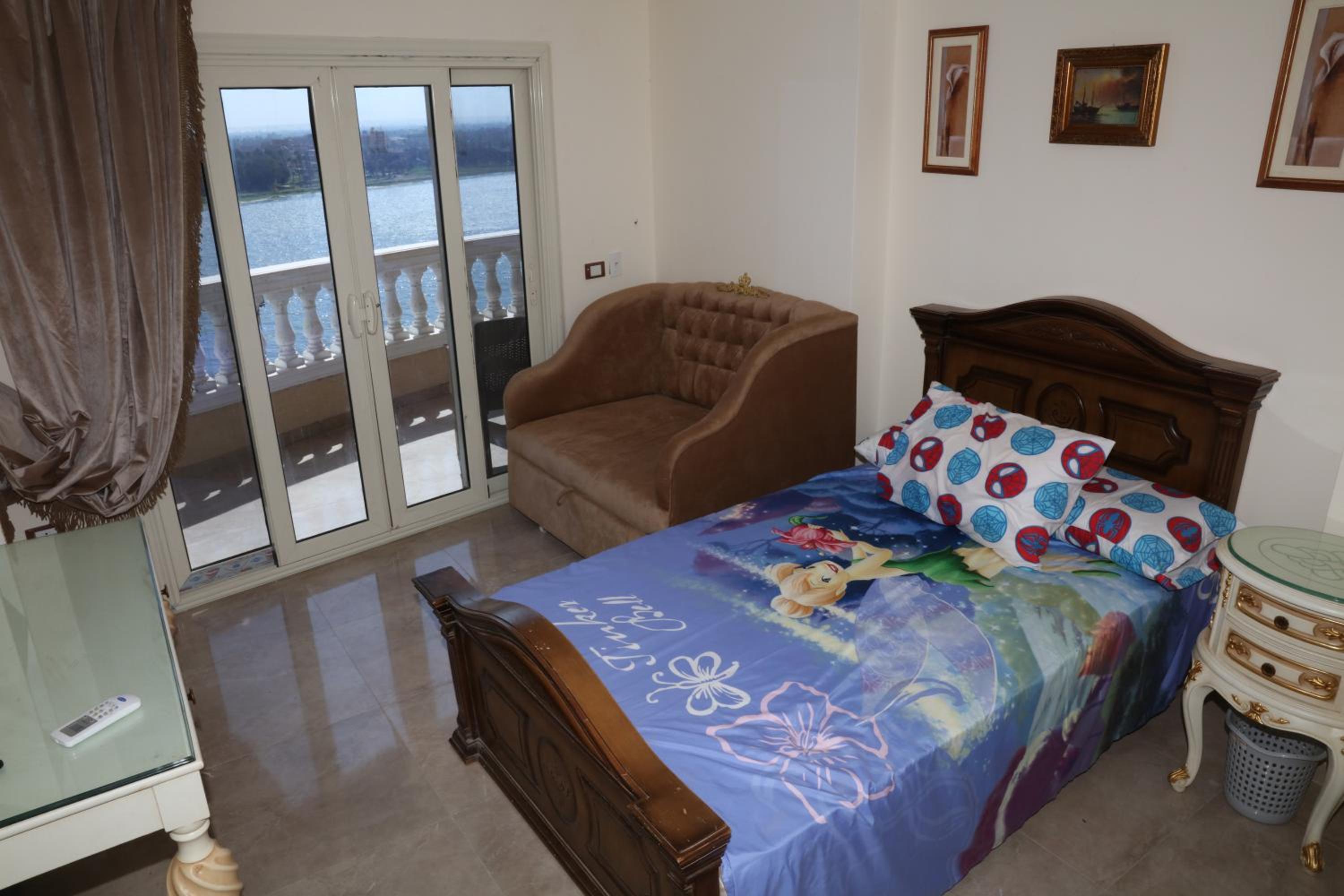Maadi, Direct Nile river View From all Rooms