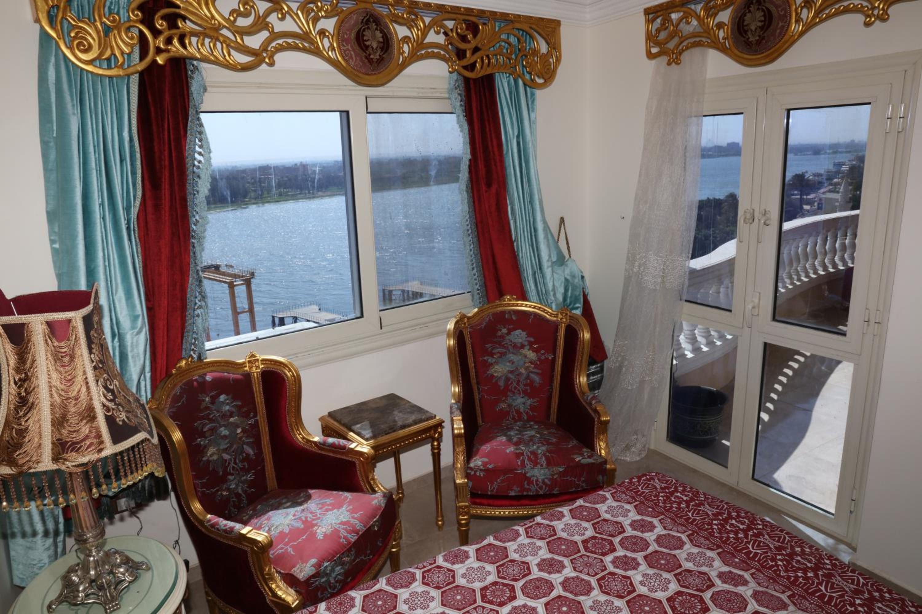Maadi, Direct Nile river View From all Rooms