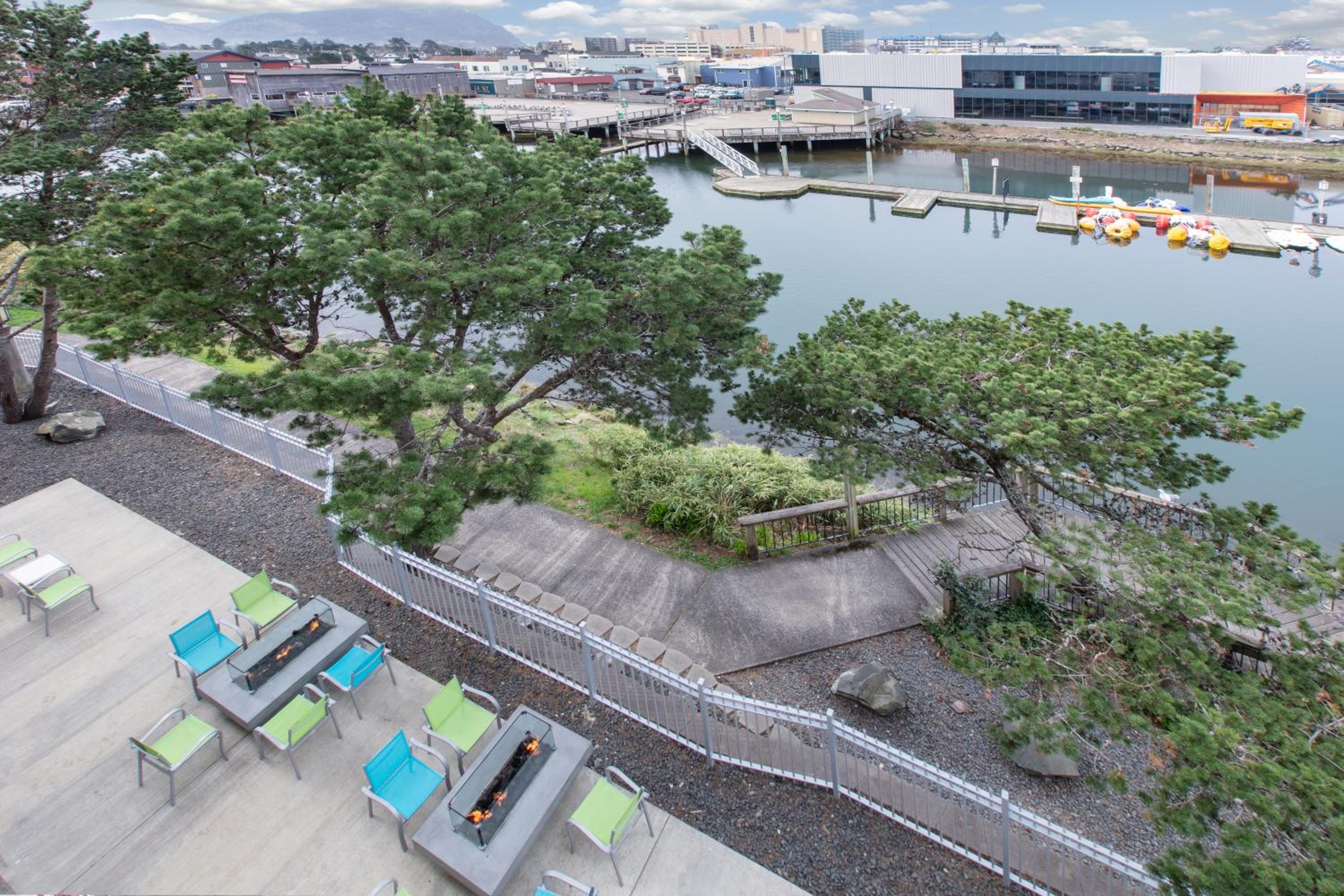 Holiday Inn Express Hotel & Suites Seaside Convention Center by IHG view 4