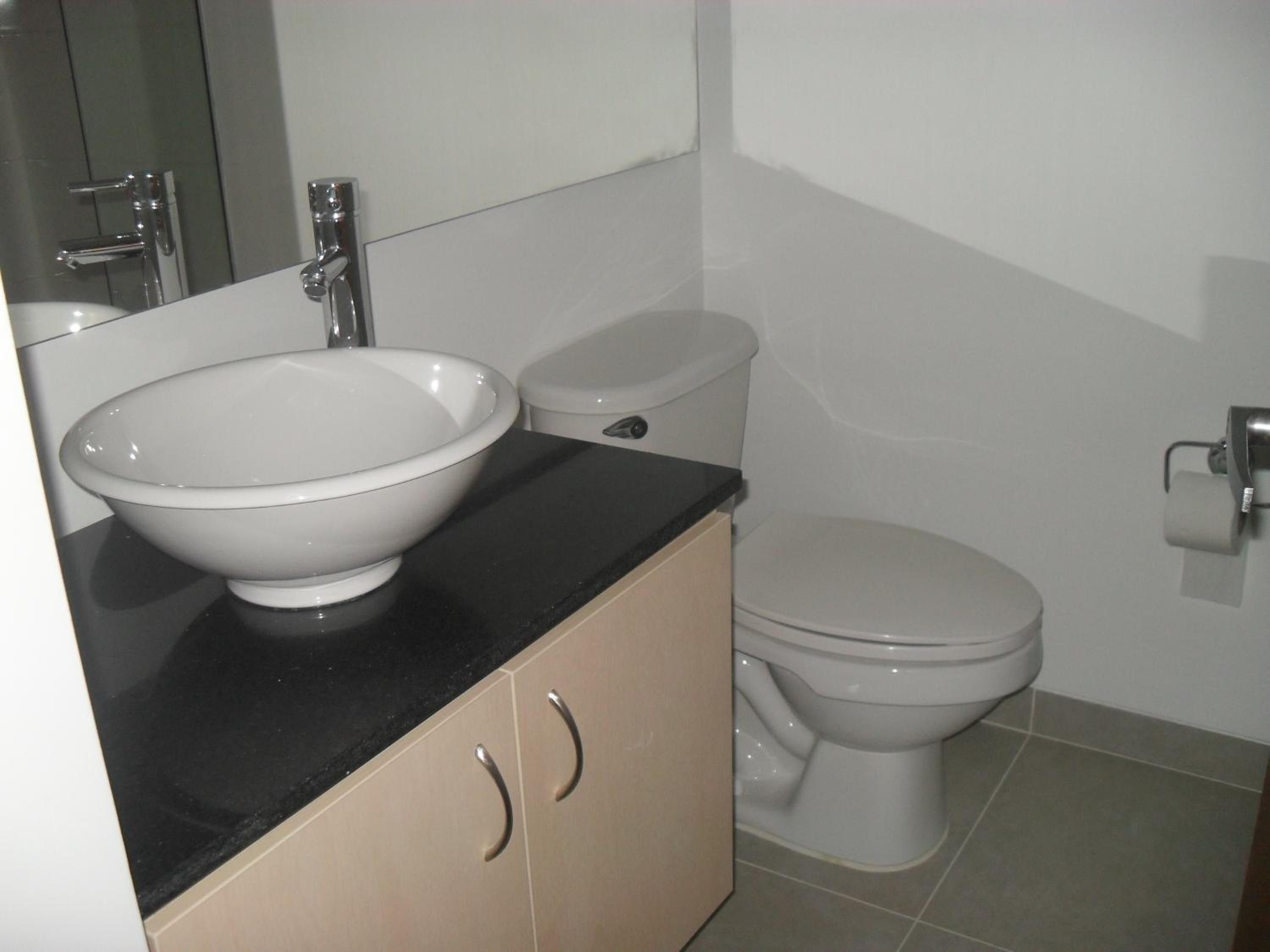 Rent Apartment Furnished an alcove view 3