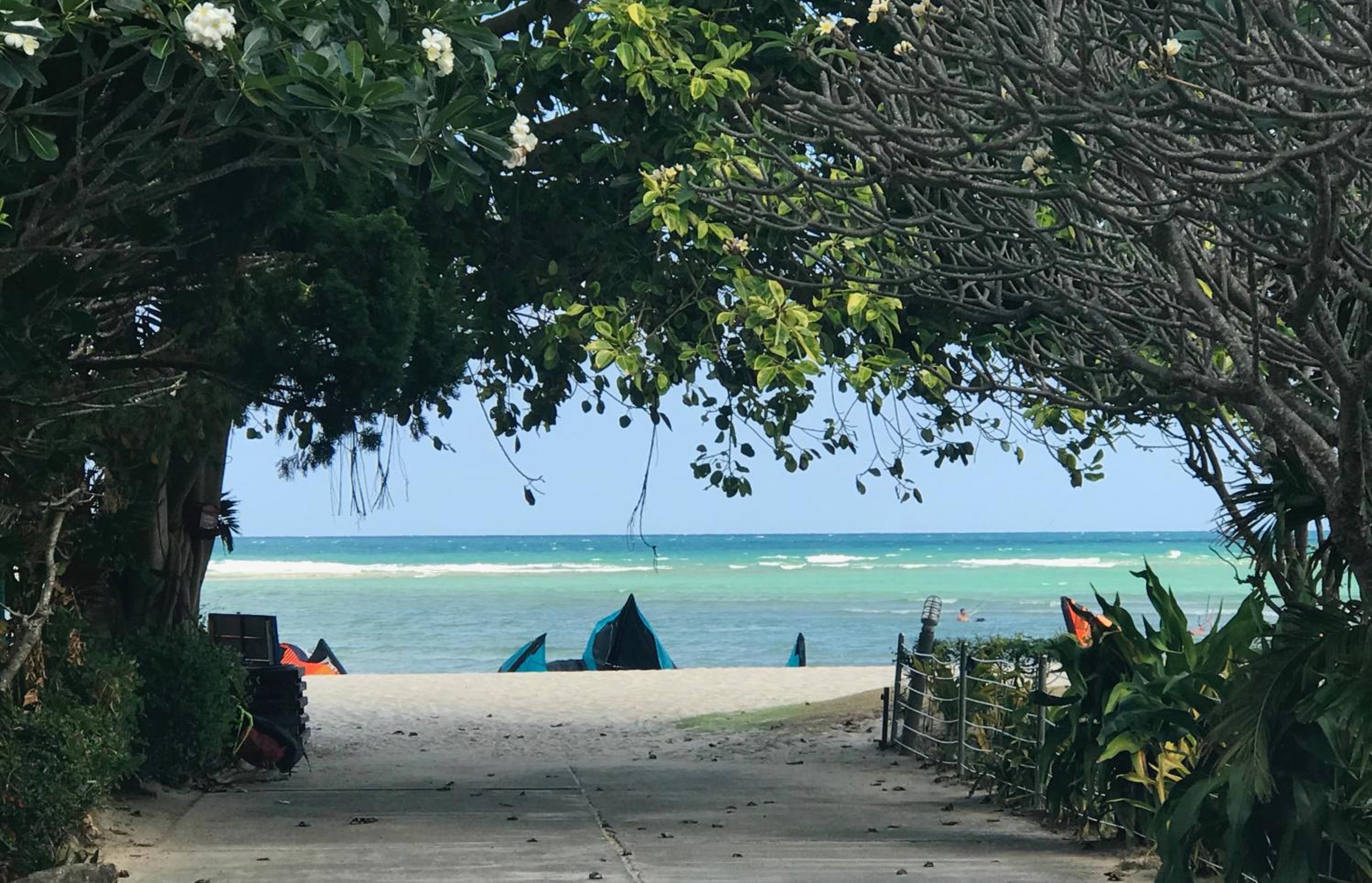 White House Near The Beach