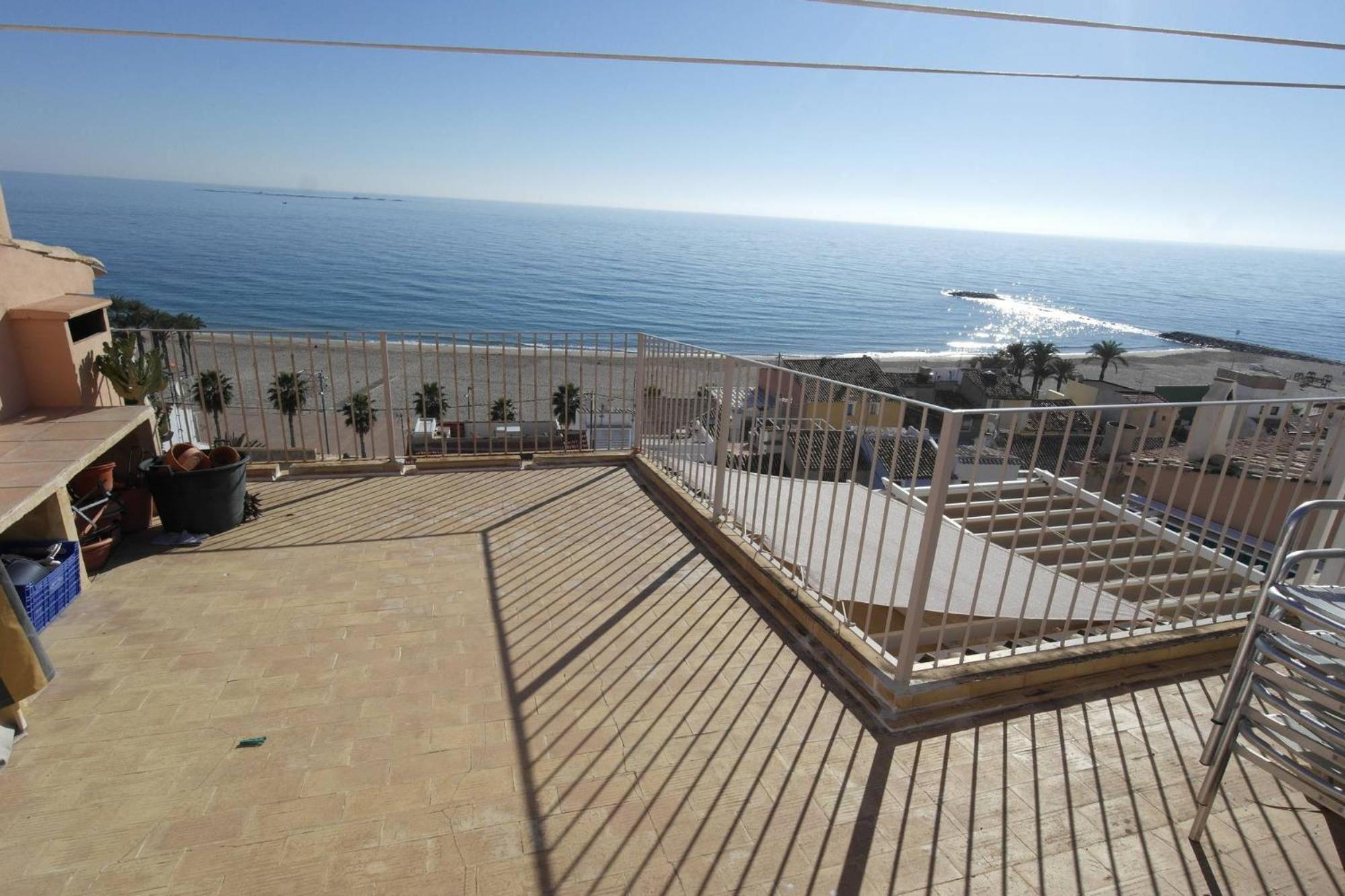 CS92 Gran apartamento con 2 terrazas y vista Mediterráneo view 4