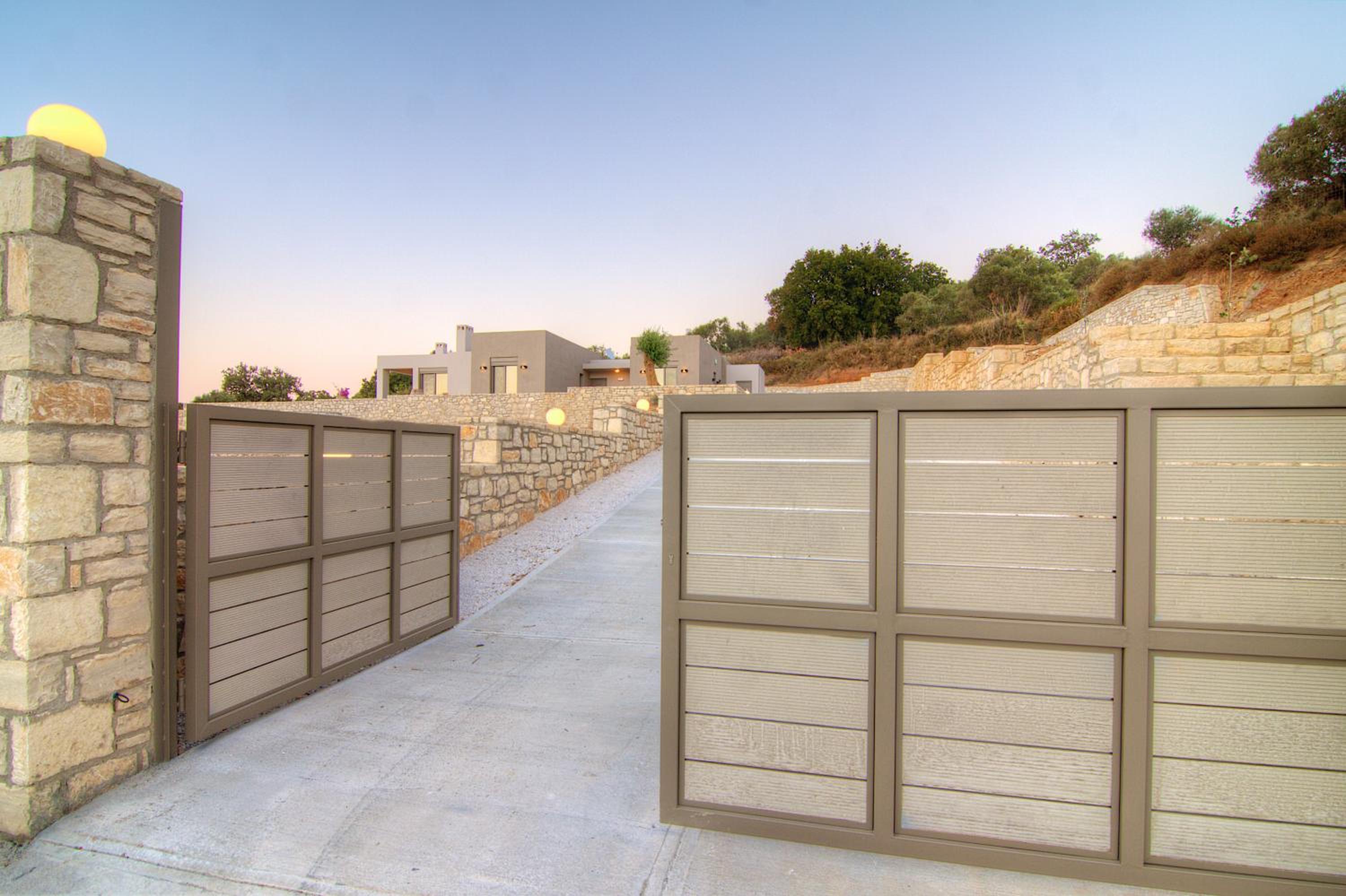 Villa Nelia view 4