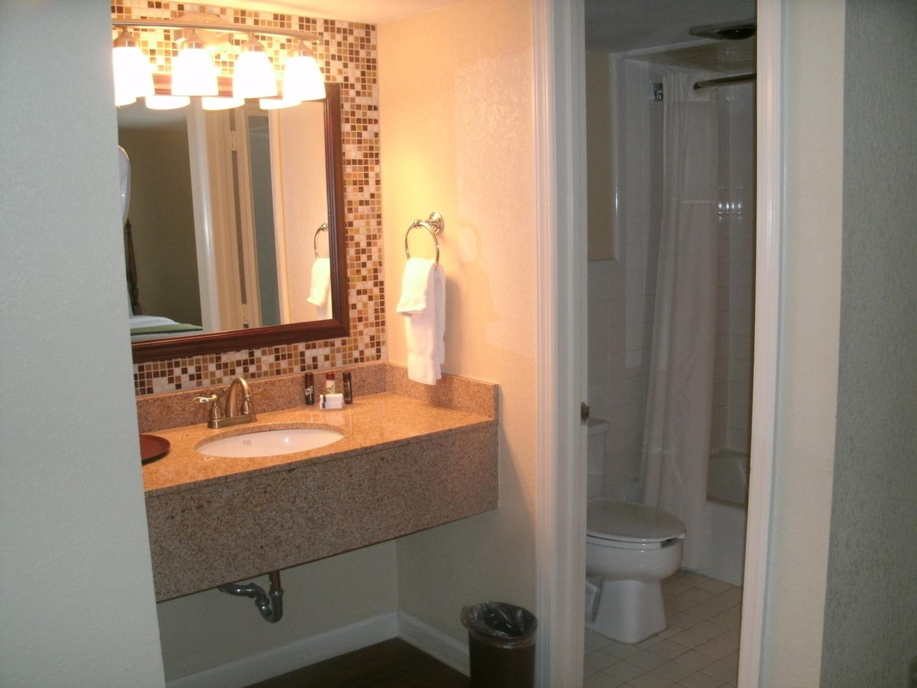 Merry Acres Inn