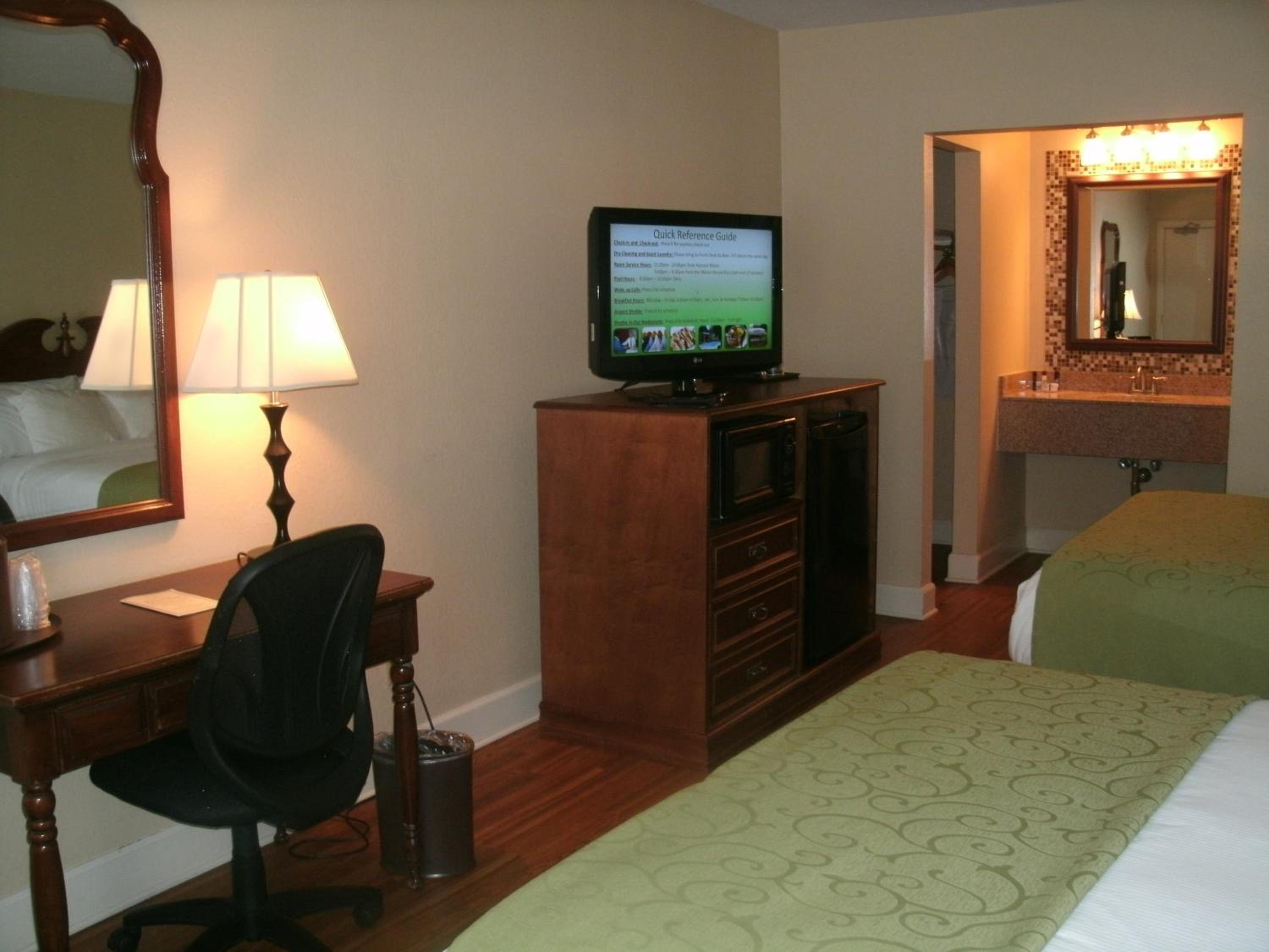 Merry Acres Inn