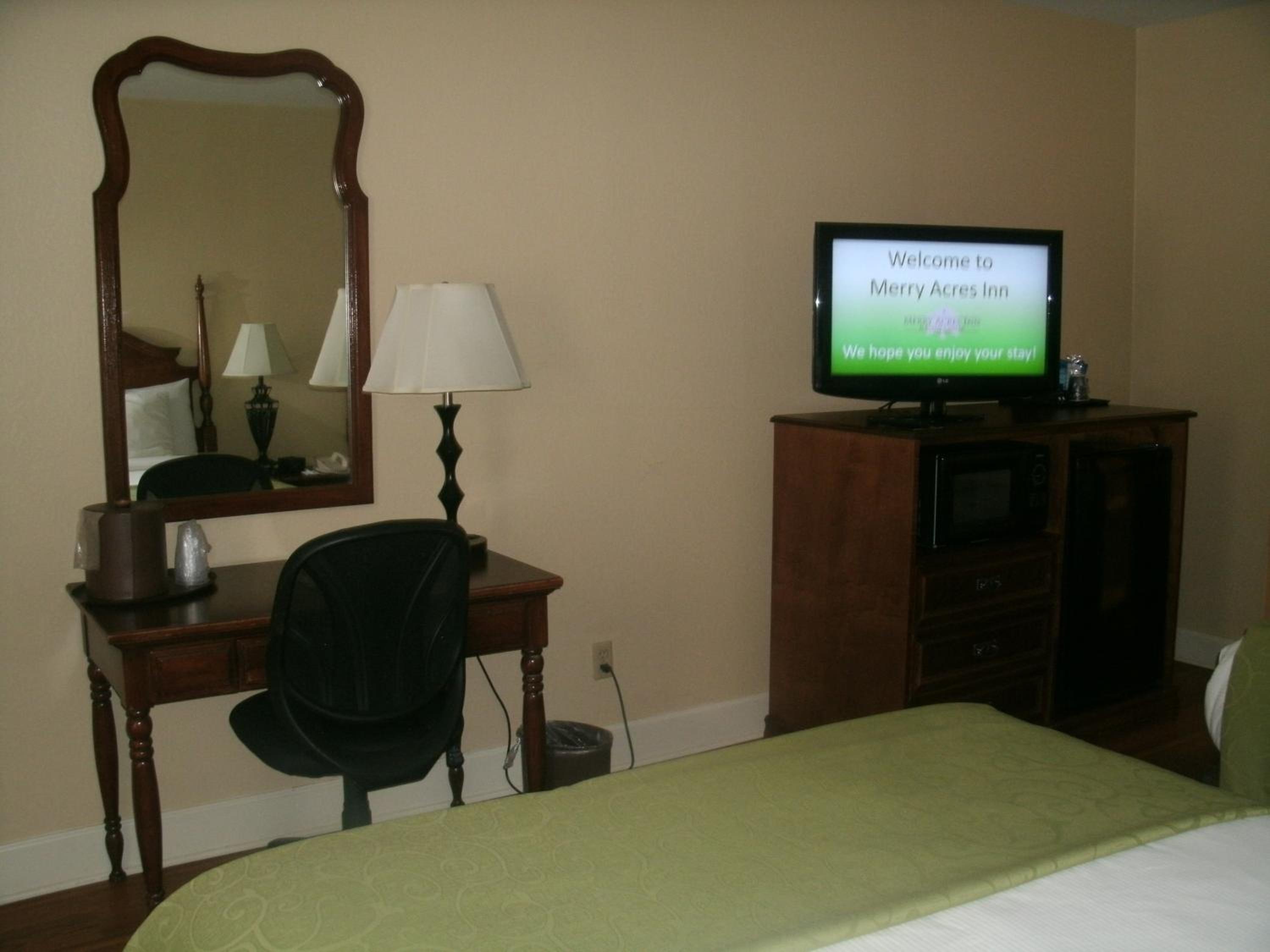 Merry Acres Inn