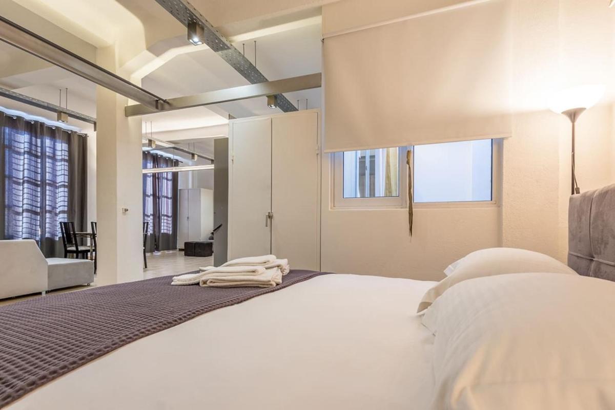 Renovated Loft At the Center of Monastiraki photo 4
