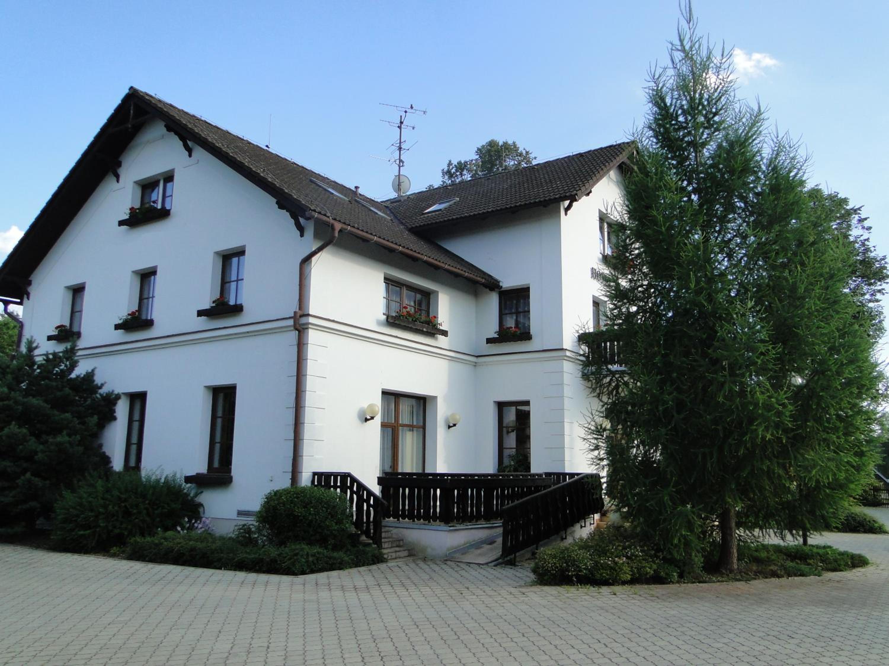 Villa Žerotín Penzion Bed & Breakfast