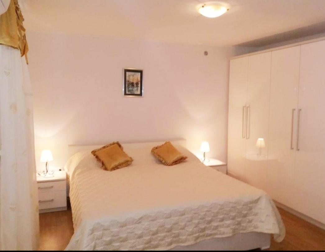 Apartman Perina view 2