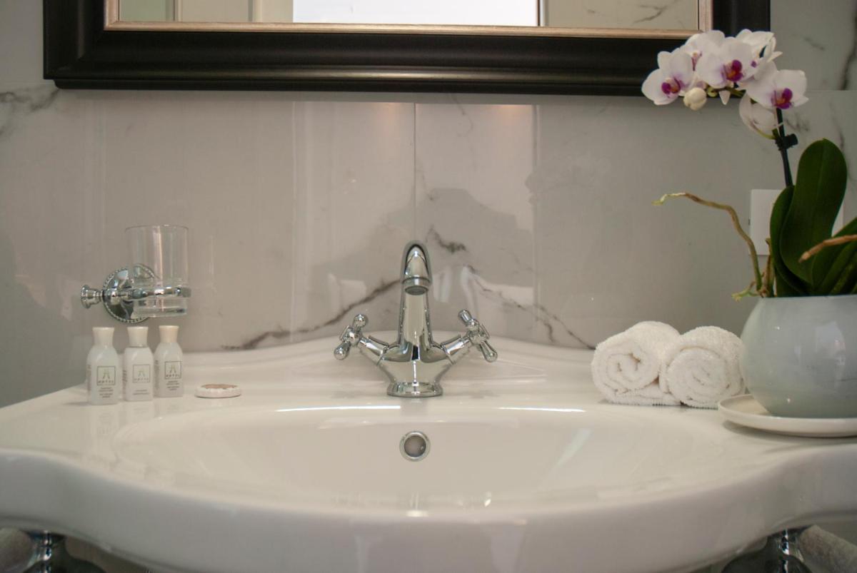 NLM Boutique Apartment photo 4