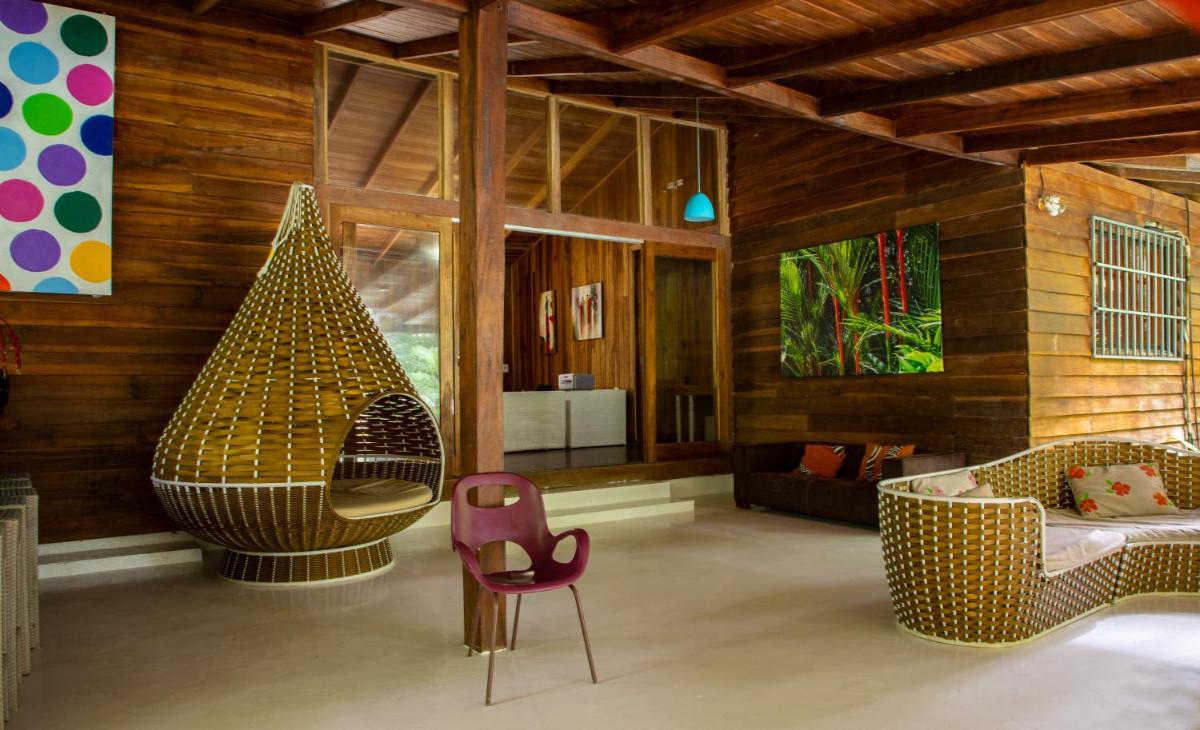 Casa Cerise Beachfront