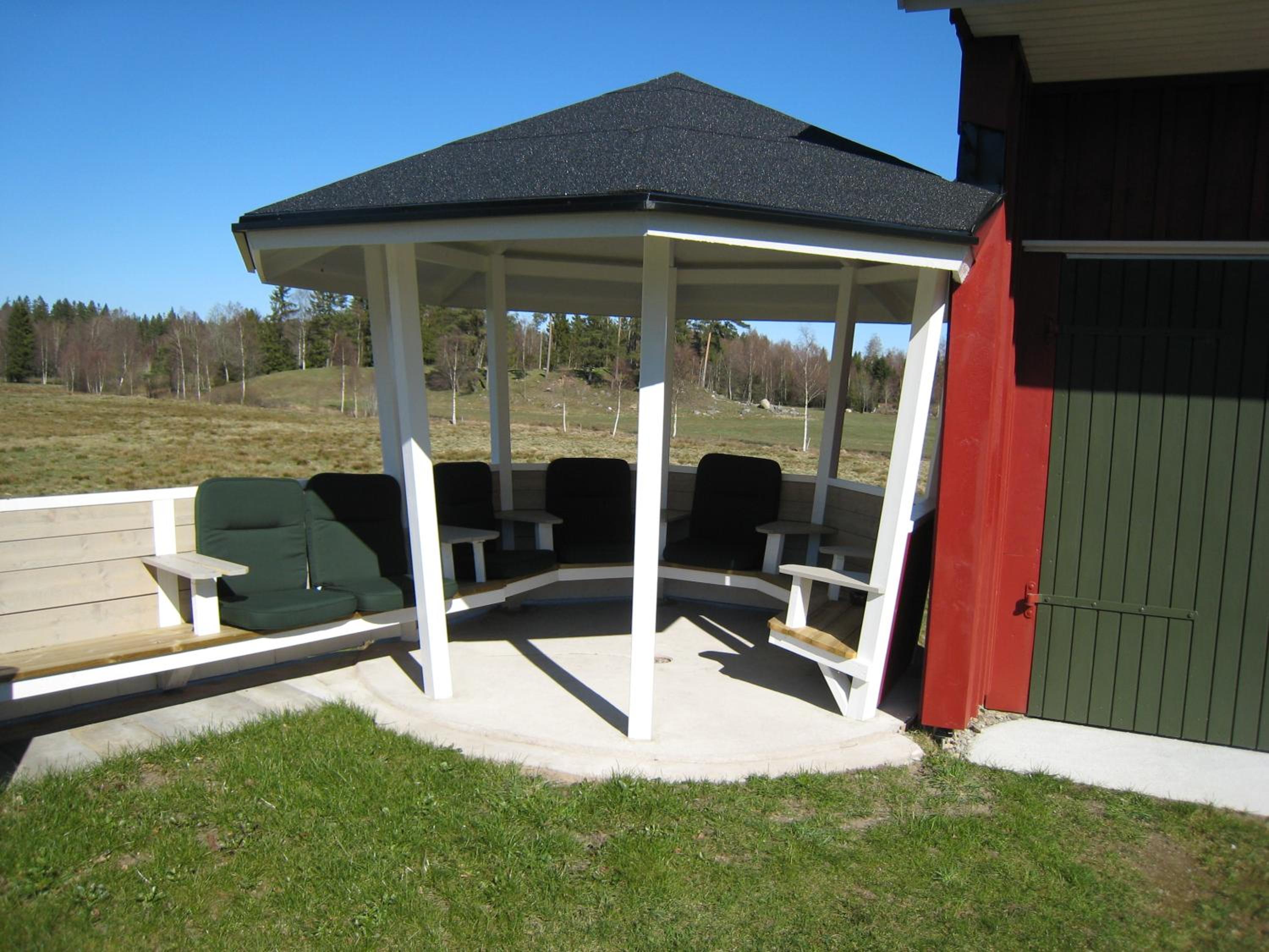 Photo 9