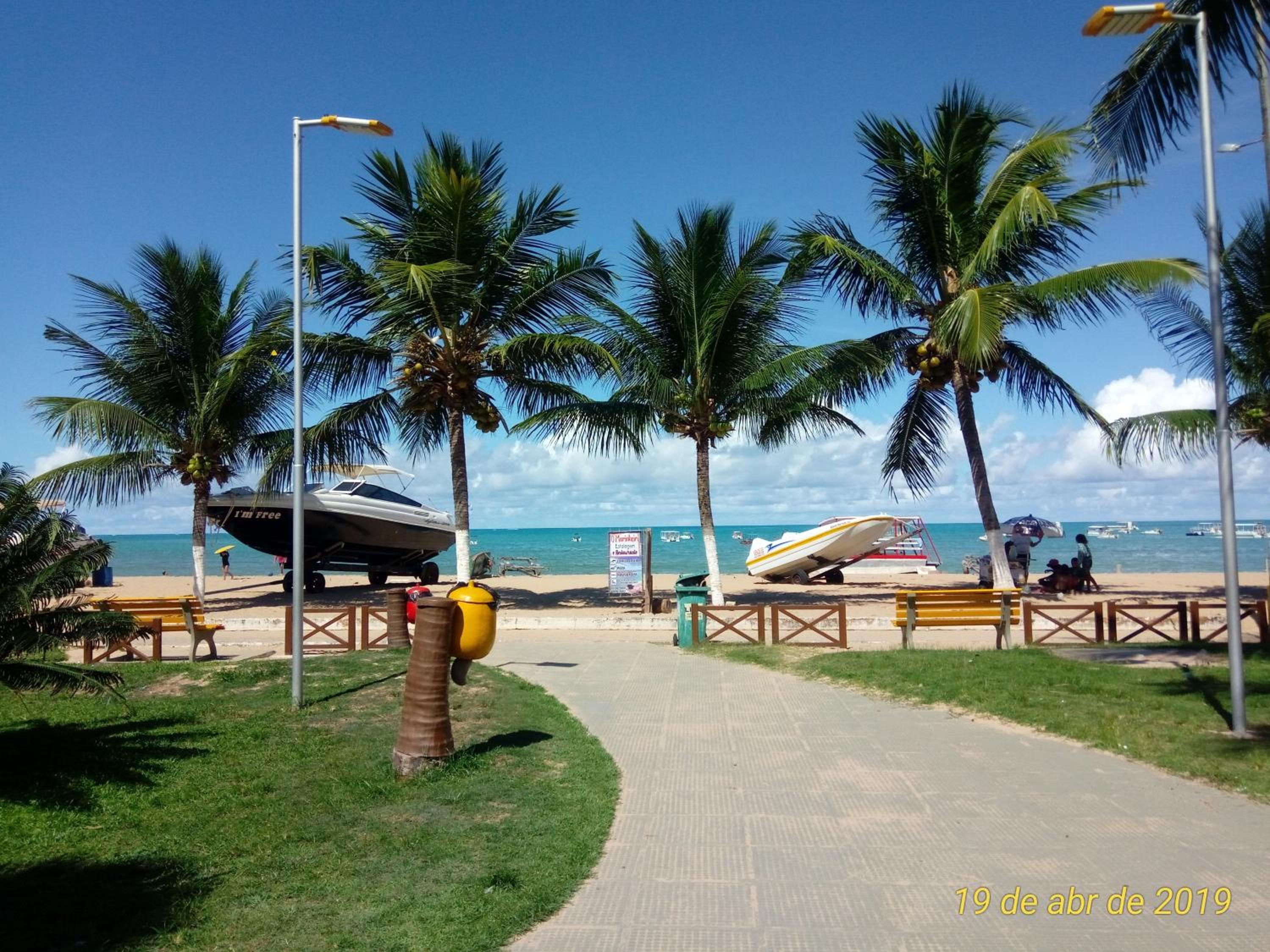 Flat Japaratinga Beach