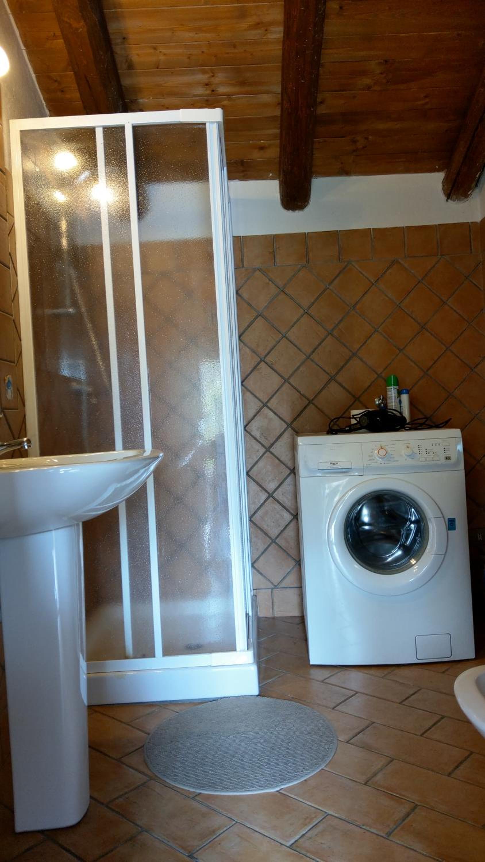 Photo 47