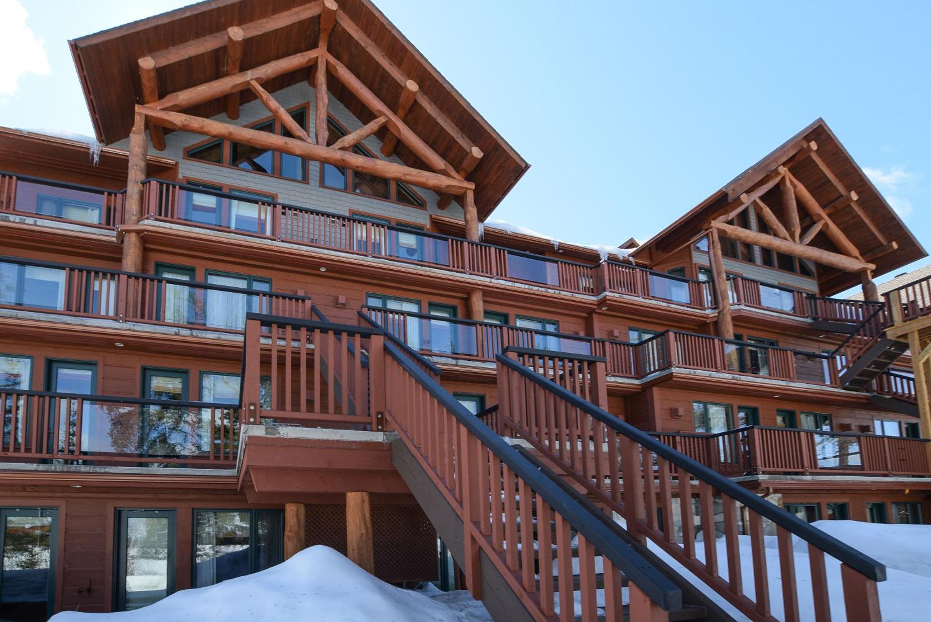 Les Condos Du Lac Taureau- Rooms & Condos