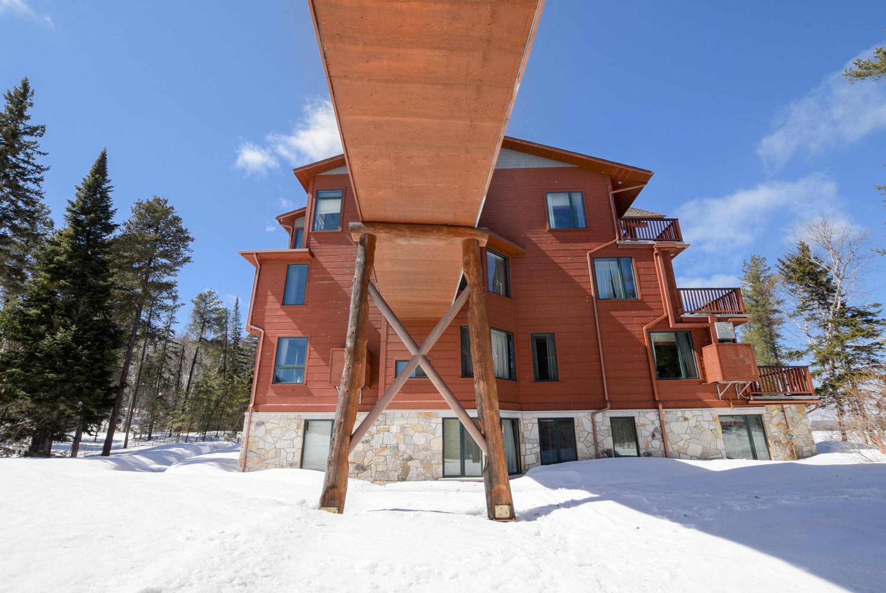 Les Condos Du Lac Taureau- Rooms & Condos
