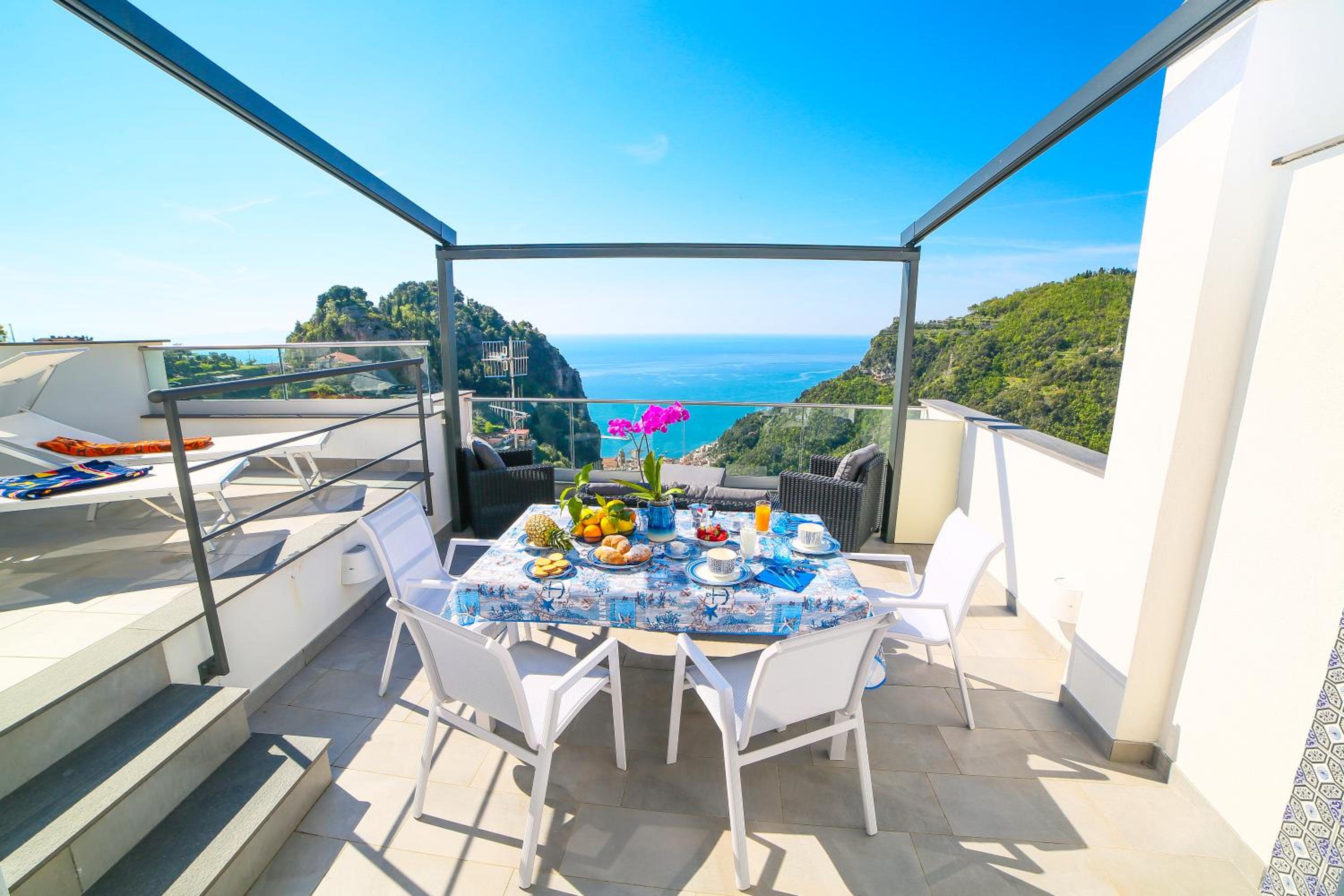 Admiring Amalfi en Scala