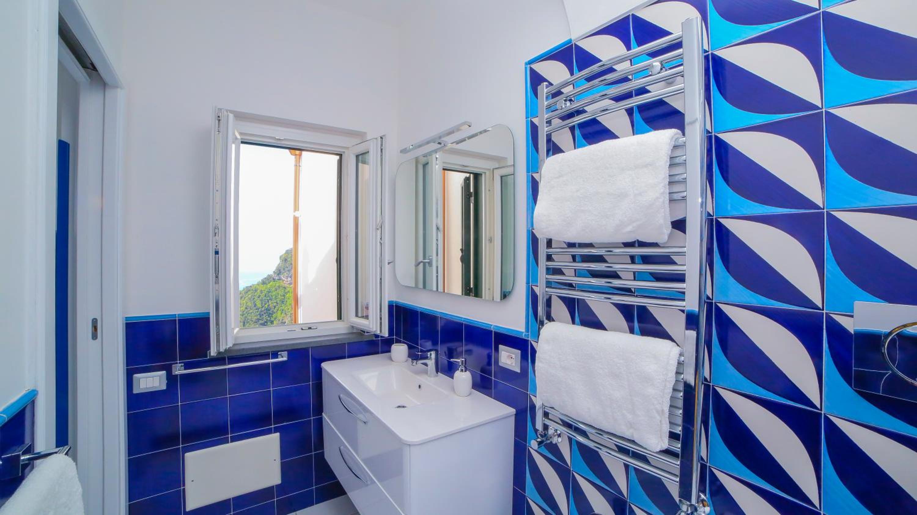 Admiring Amalfi en Scala