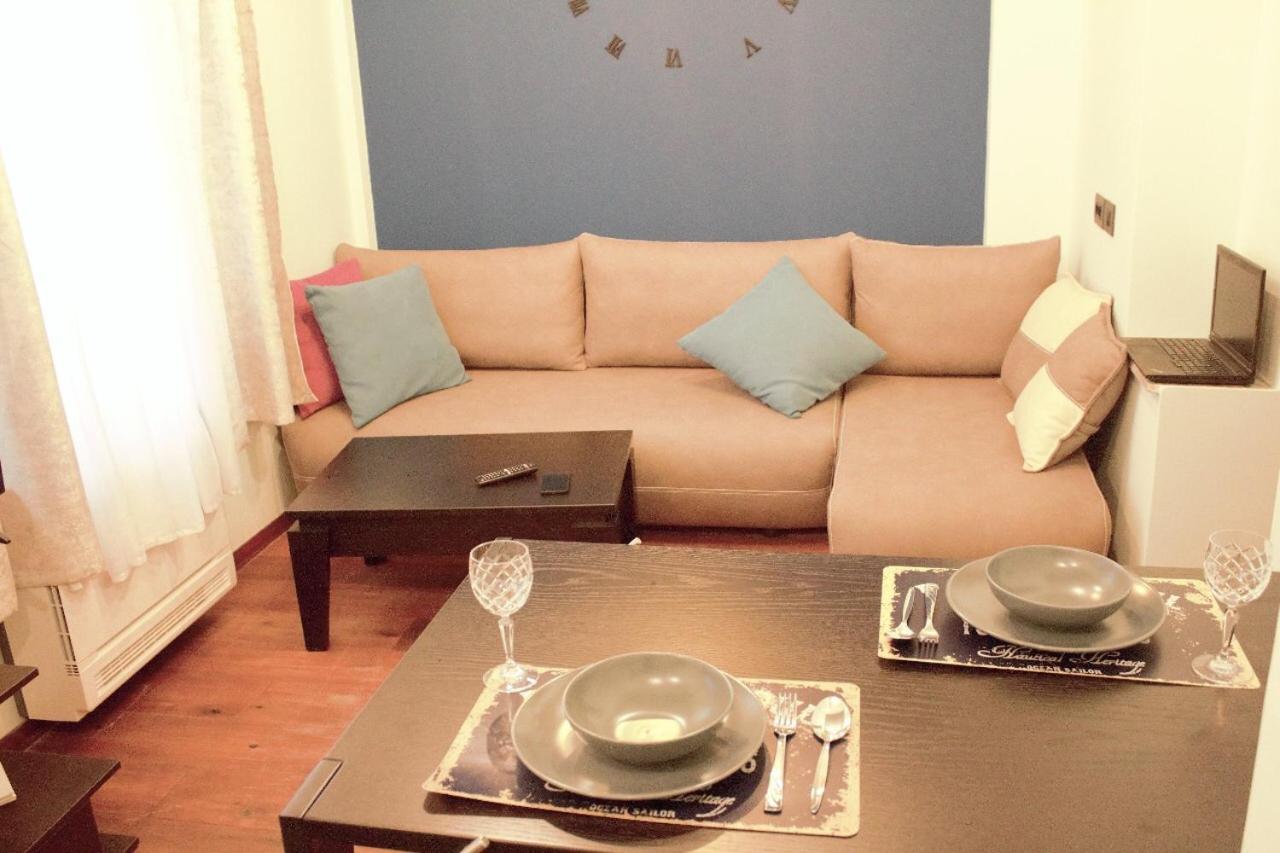 Nikki Apartments