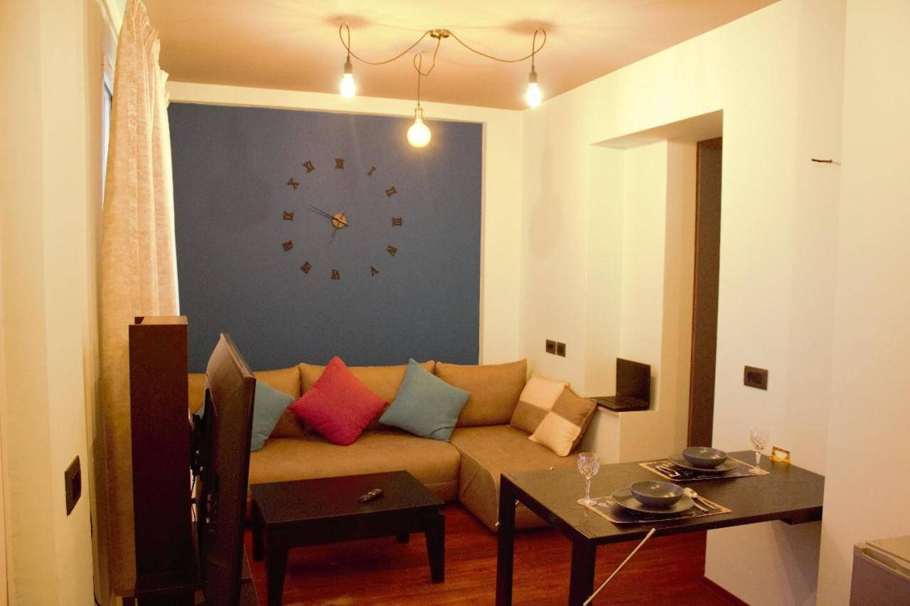Nikki Apartments