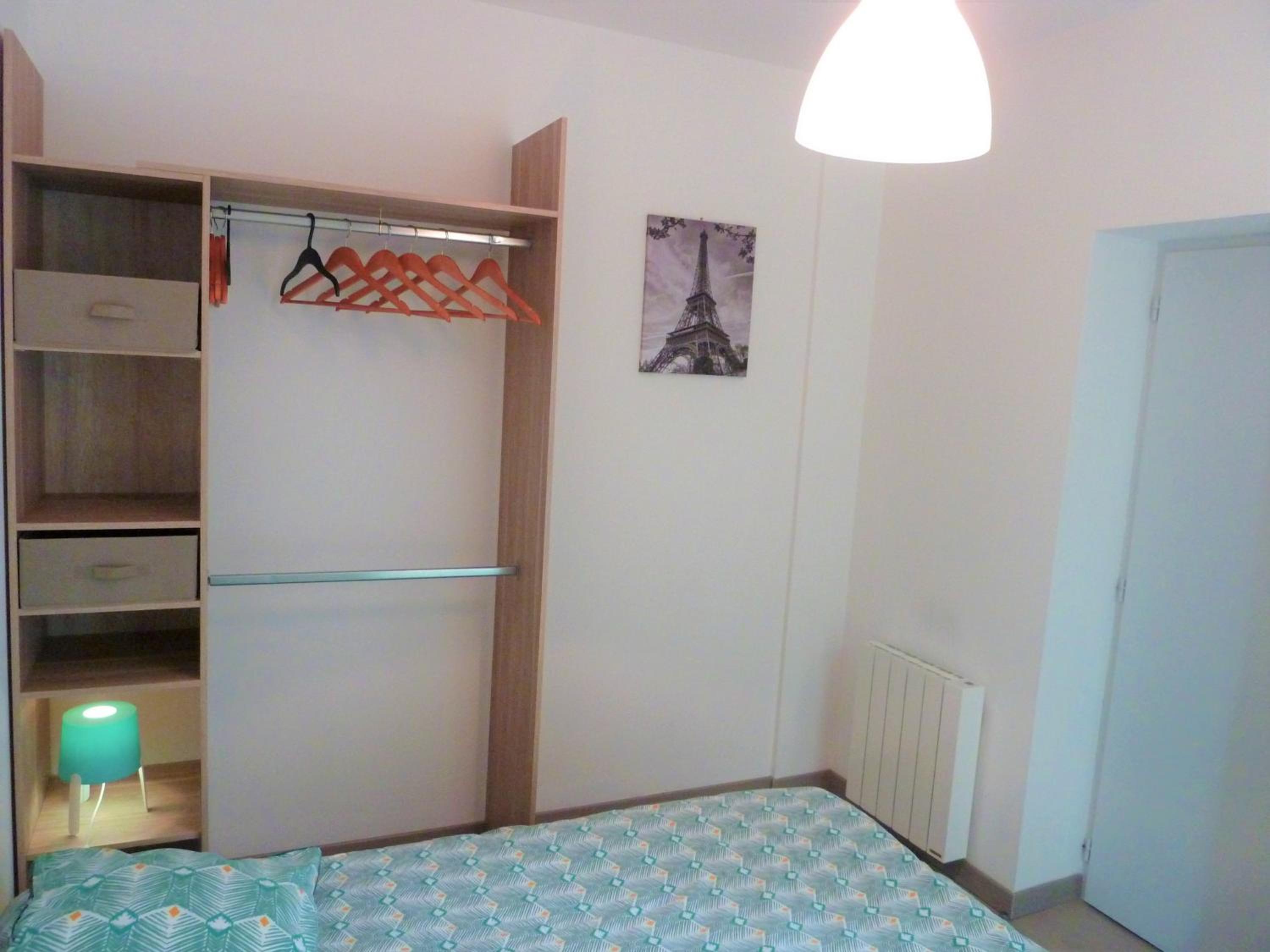 Photo 42