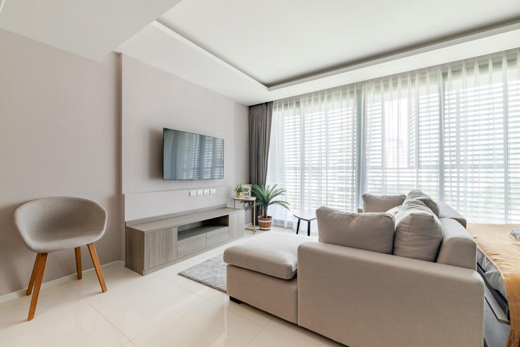 Sukhumvit Asok Modern Suite