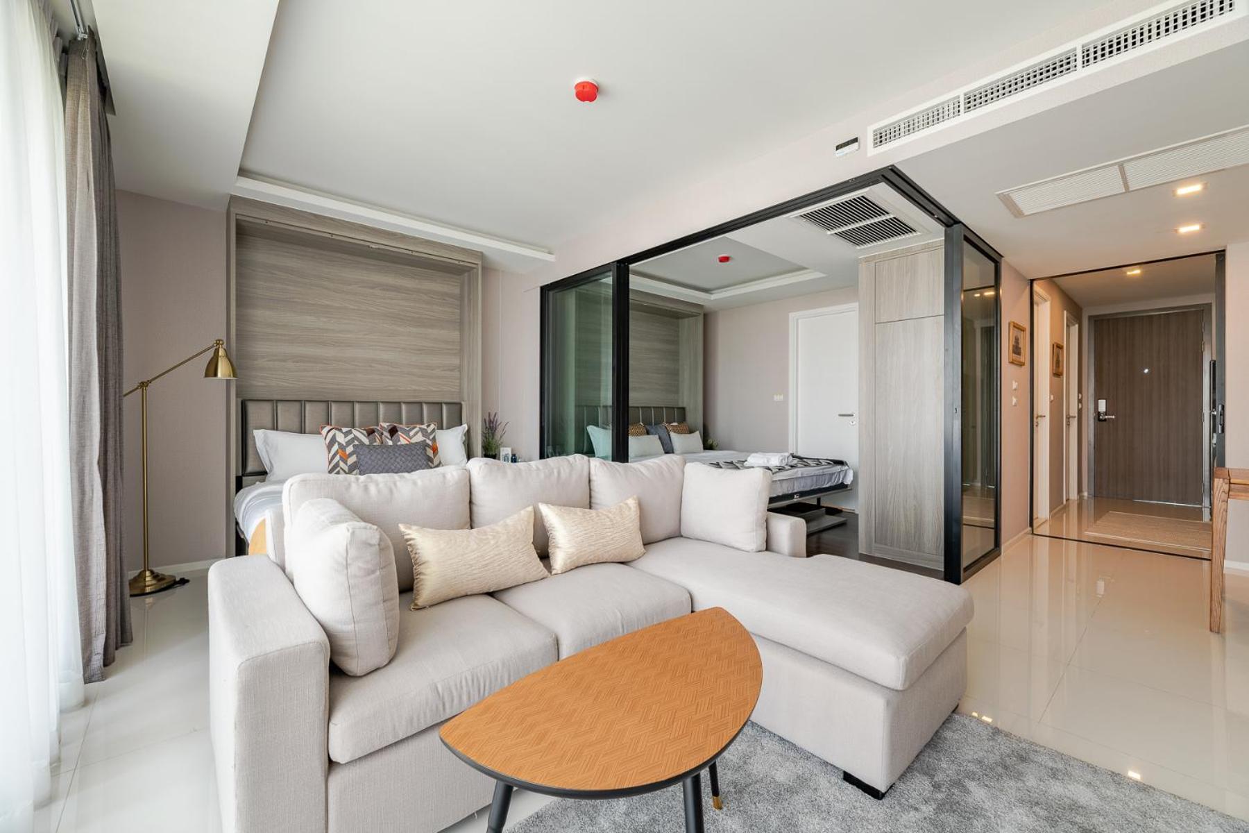 Sukhumvit Asok Modern Suite
