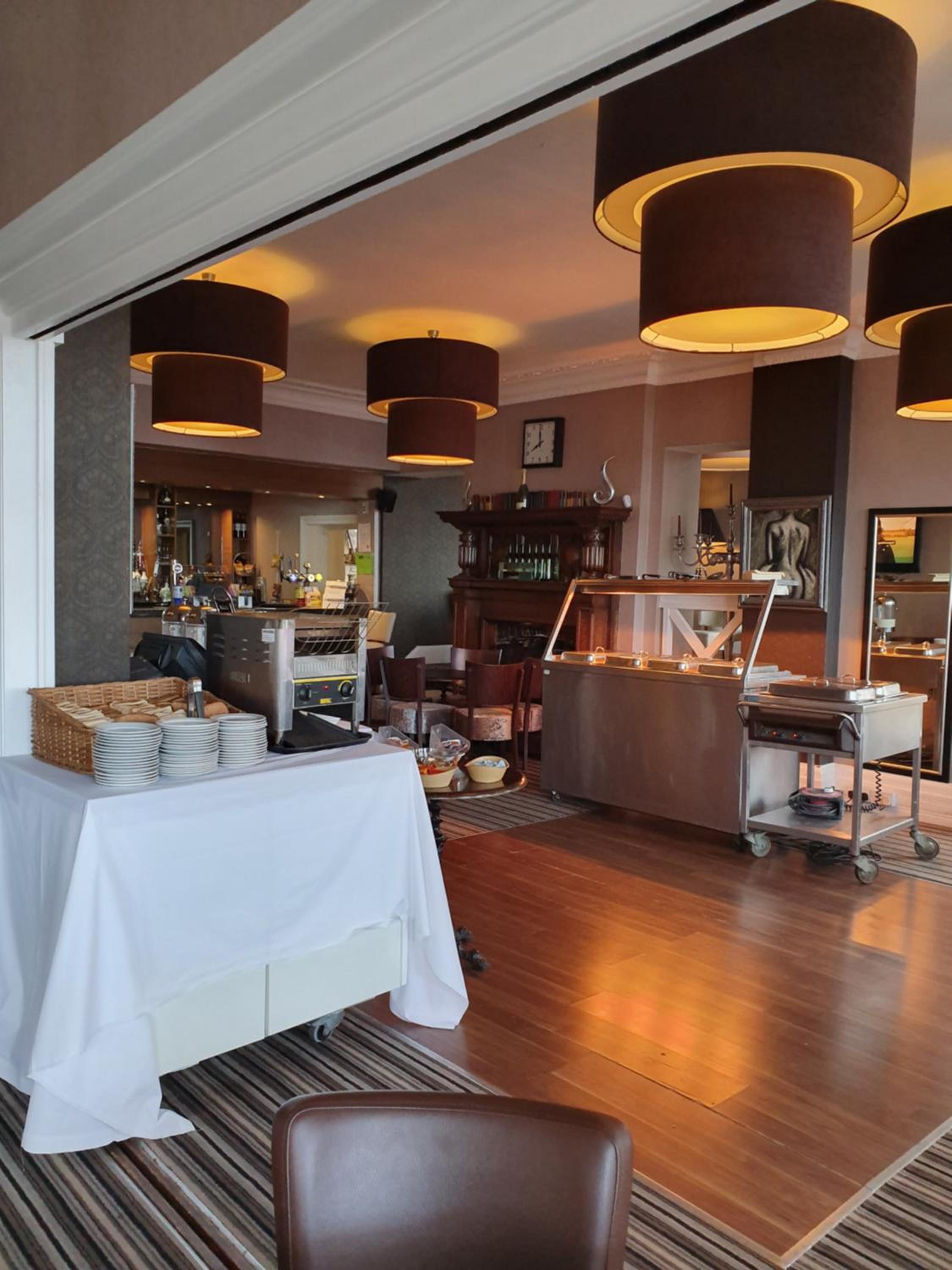 Weston-super-Mare Vacations - The York Hotel - Property Image 9