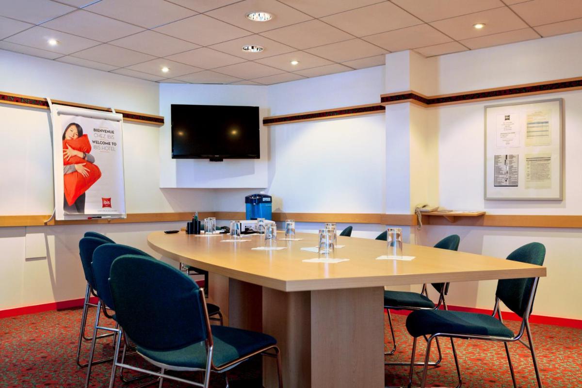 meeting room
