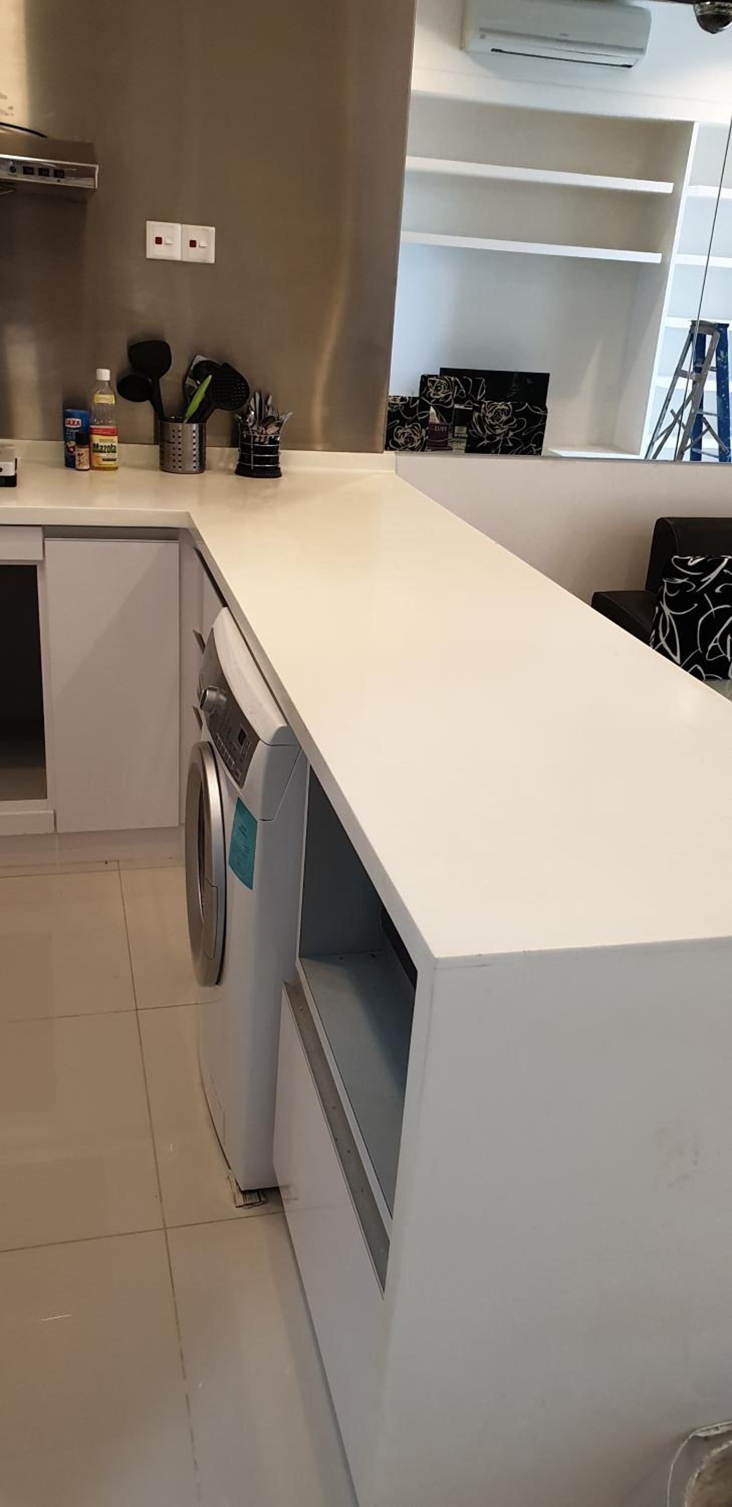 Capri Room
