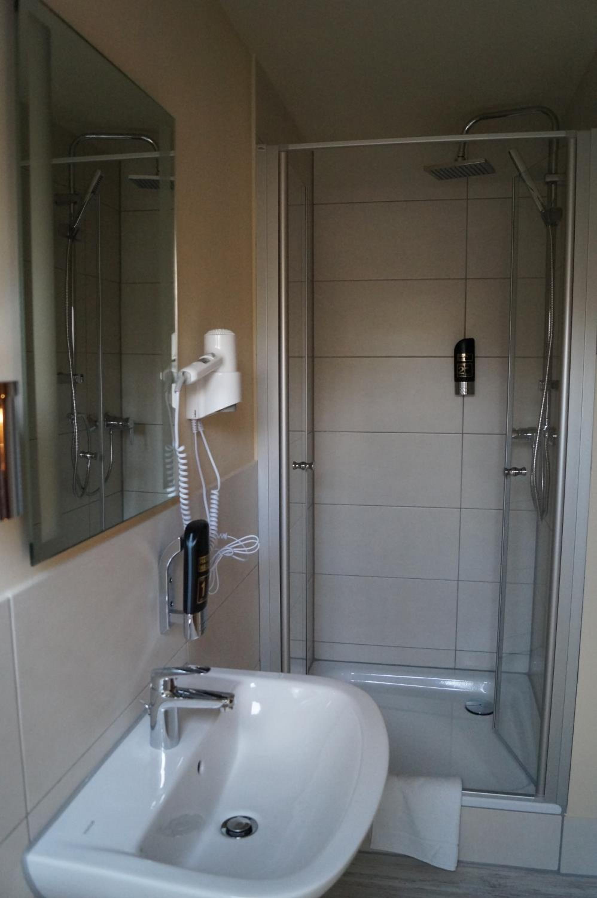 Hotel Tini